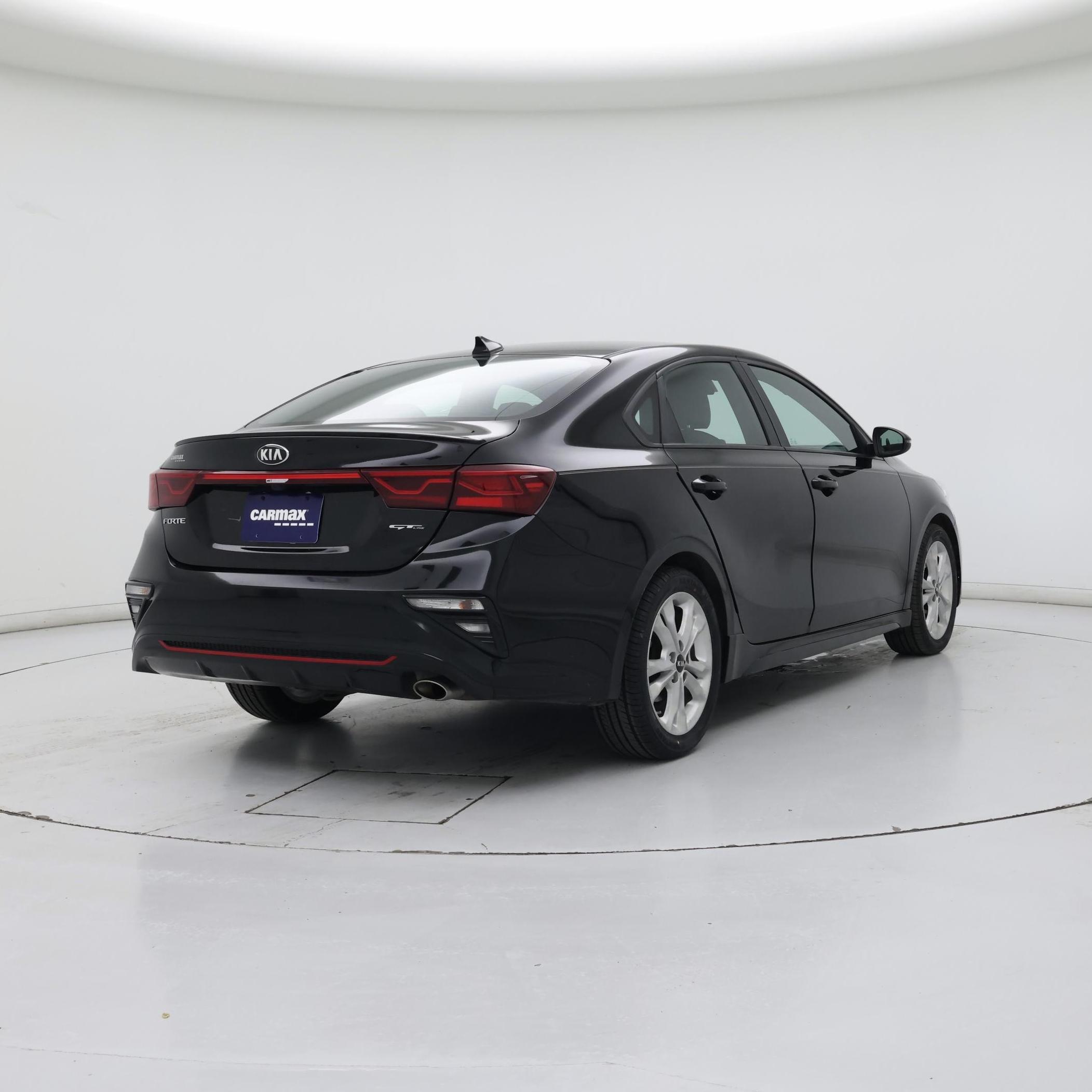 Thumbnail: 2021 Kia Forte - 8