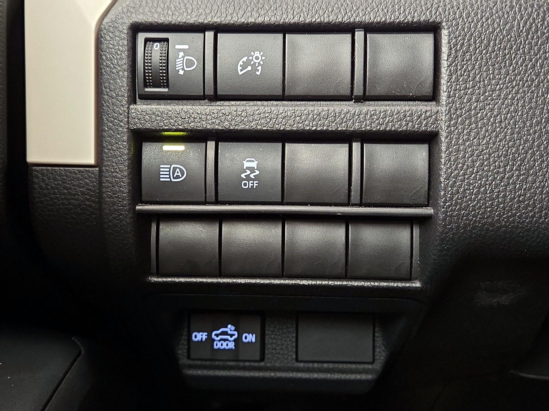 Thumbnail: 2024 Toyota Tacoma - 13