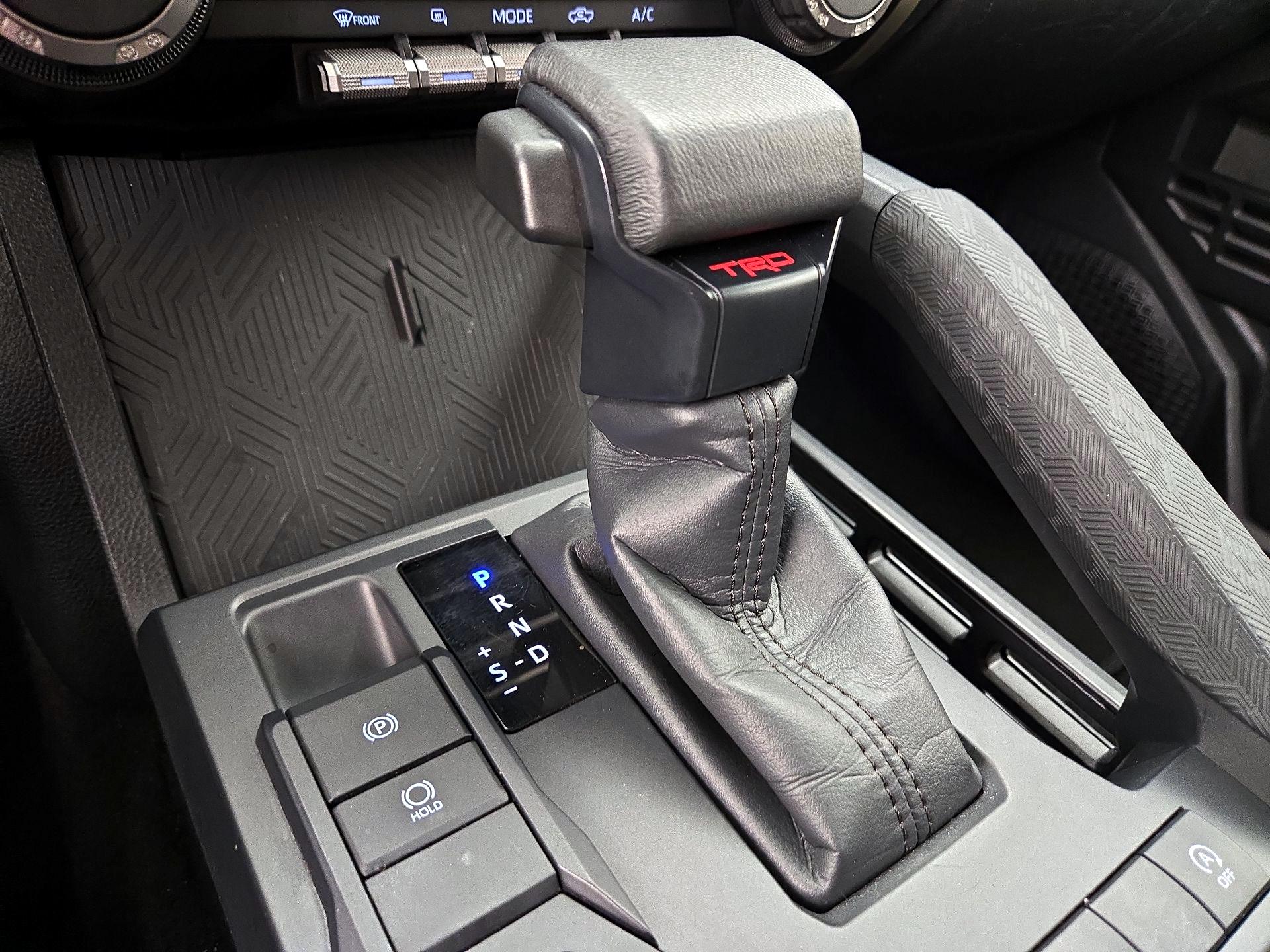 Thumbnail: 2024 Toyota Tacoma - 17