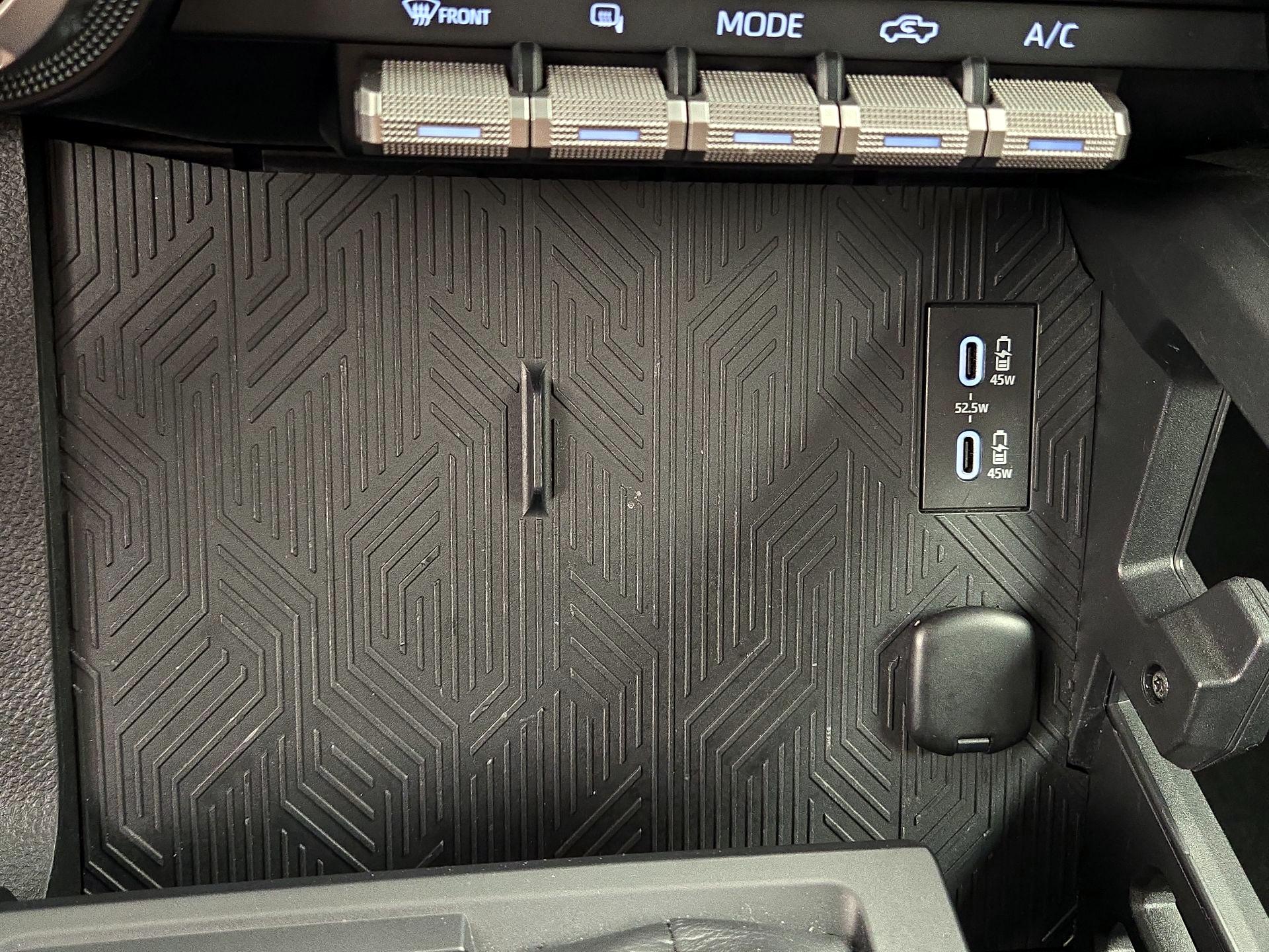 Thumbnail: 2024 Toyota Tacoma - 18