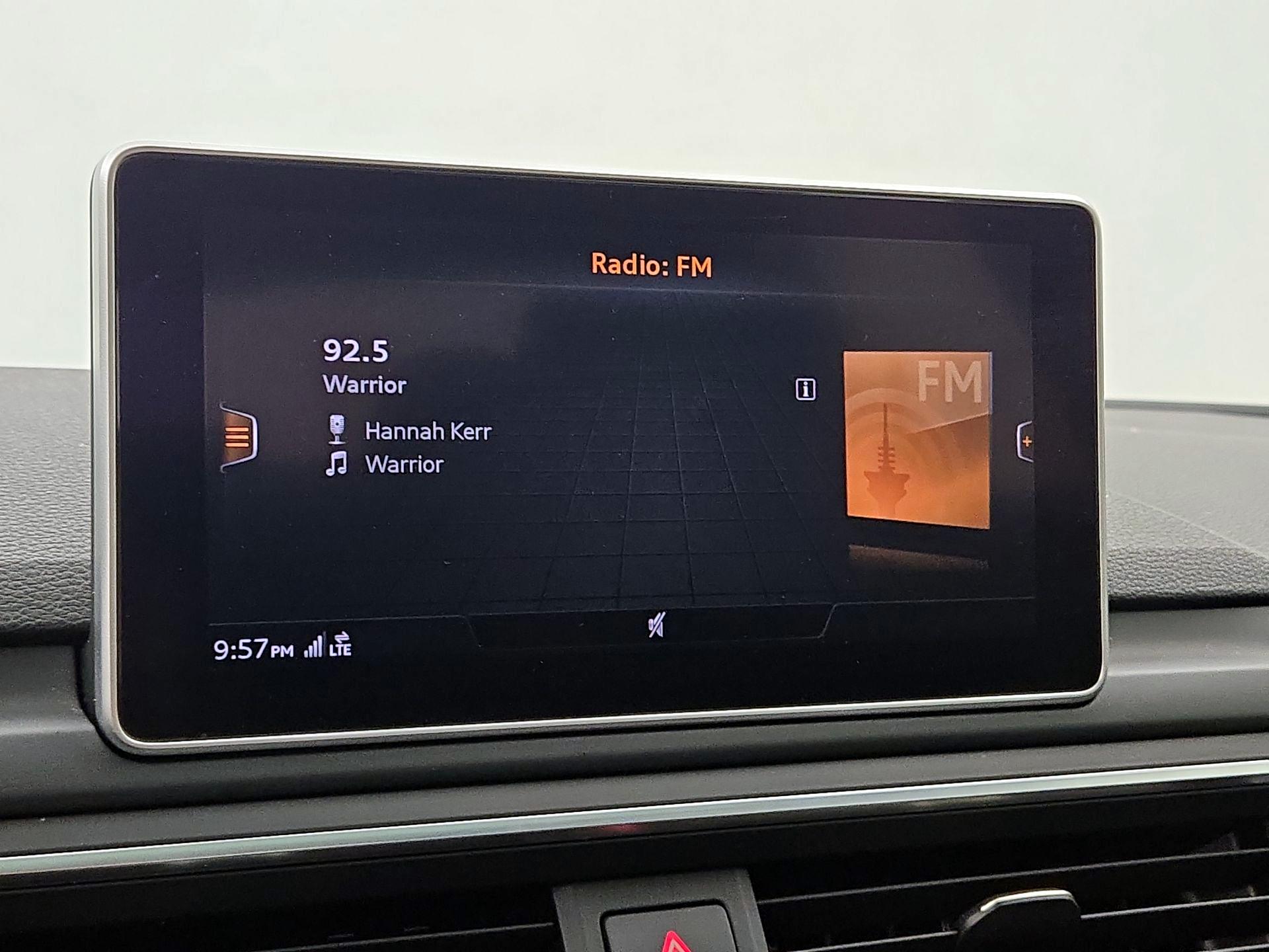 Thumbnail: 2019 Audi A4 - 16