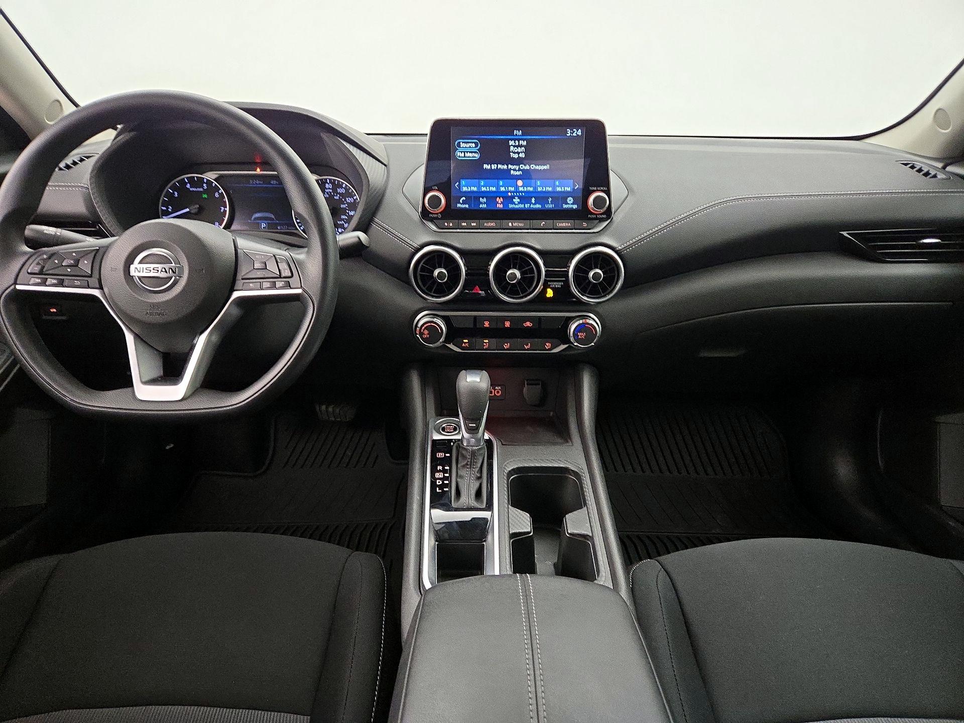 Thumbnail: 2023 Nissan Sentra - 9