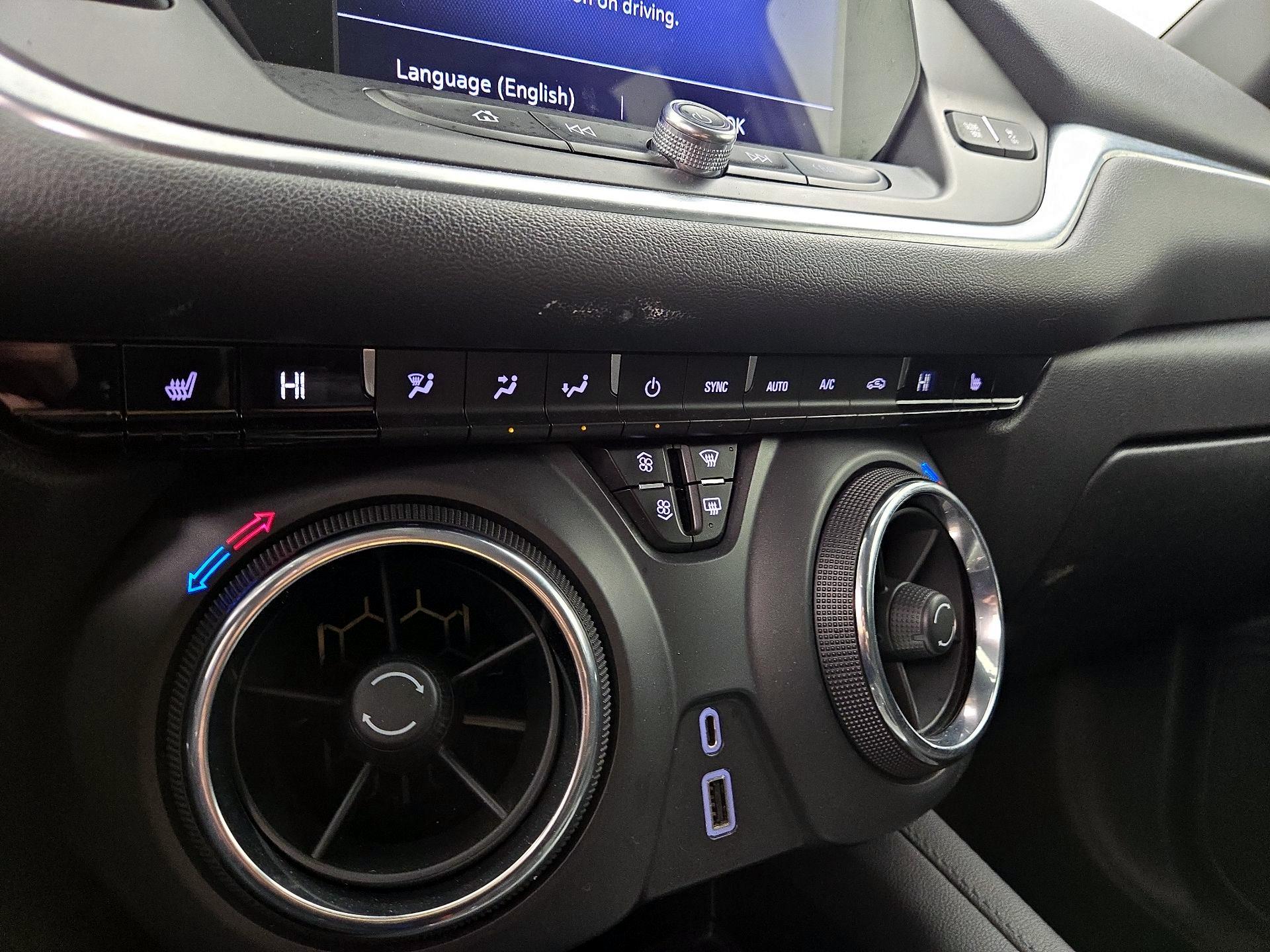 Thumbnail: 2021 Chevrolet Blazer - 16