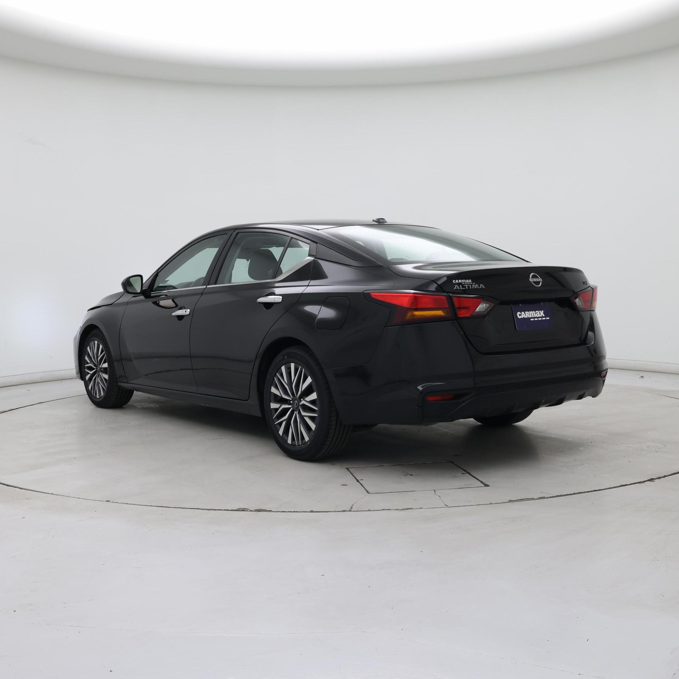 Thumbnail: 2023 Nissan Altima - 2