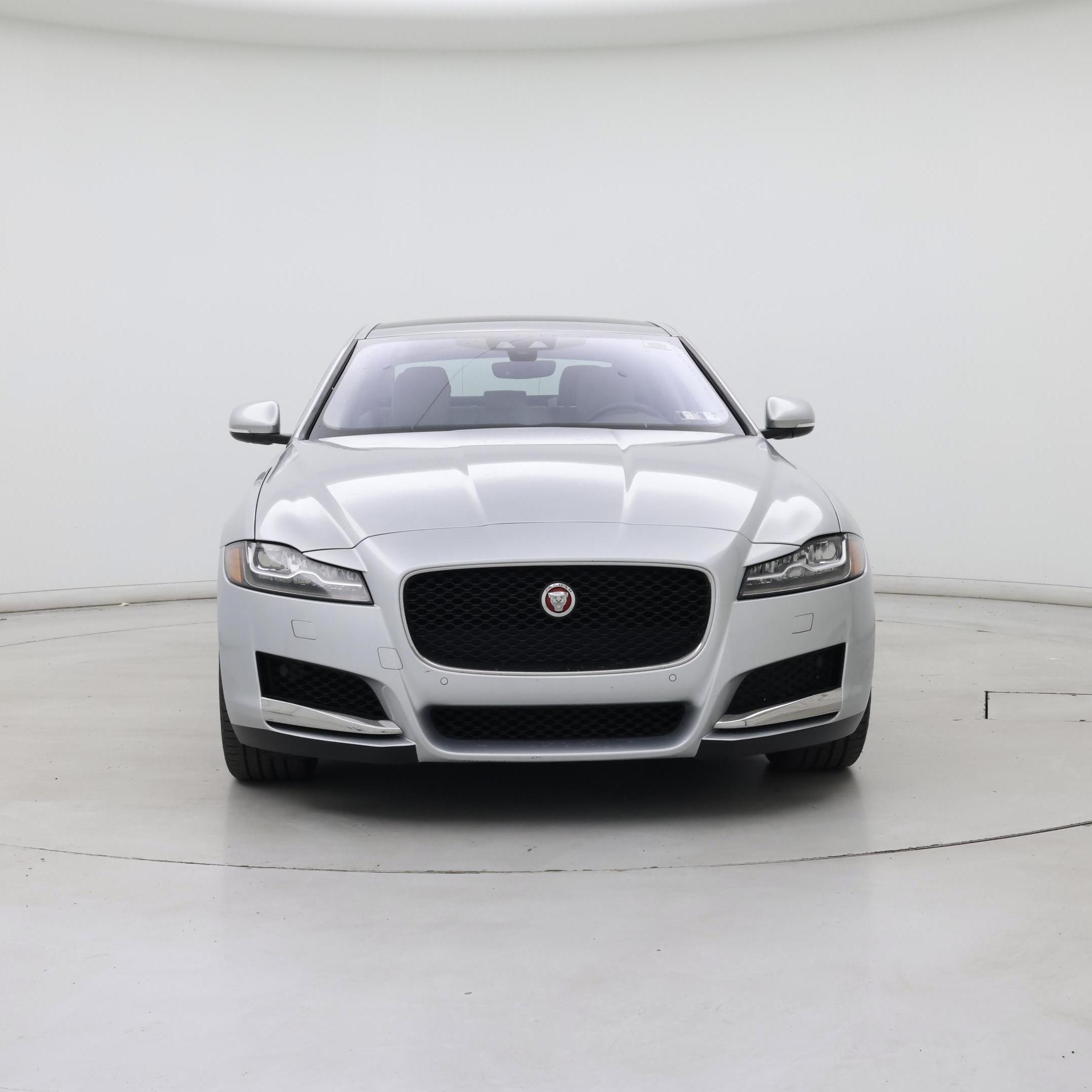 Thumbnail: 2020 Jaguar XF - 5