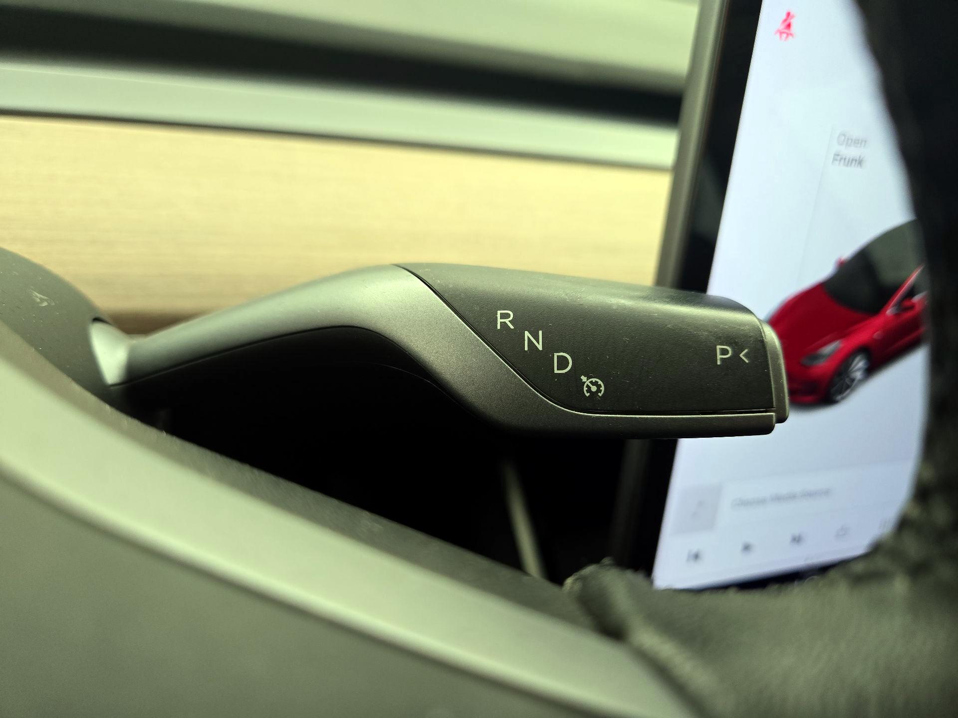 Thumbnail: 2020 Tesla Model 3 - 17