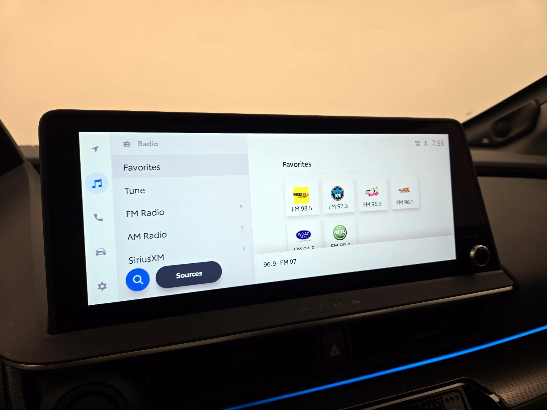 Thumbnail: 2025 Toyota Prius - 15