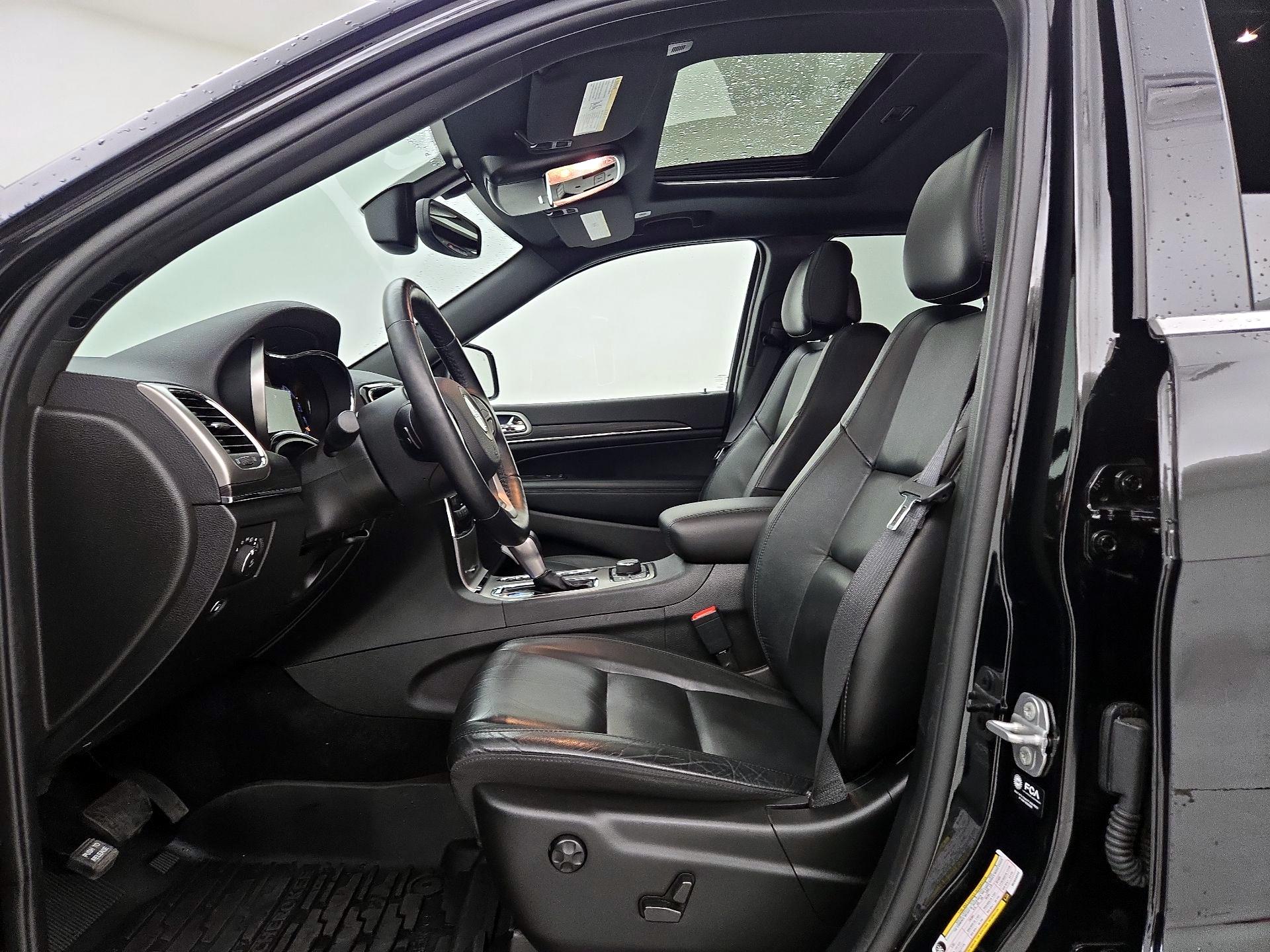 Thumbnail: 2021 Jeep Grand Cherokee - 11