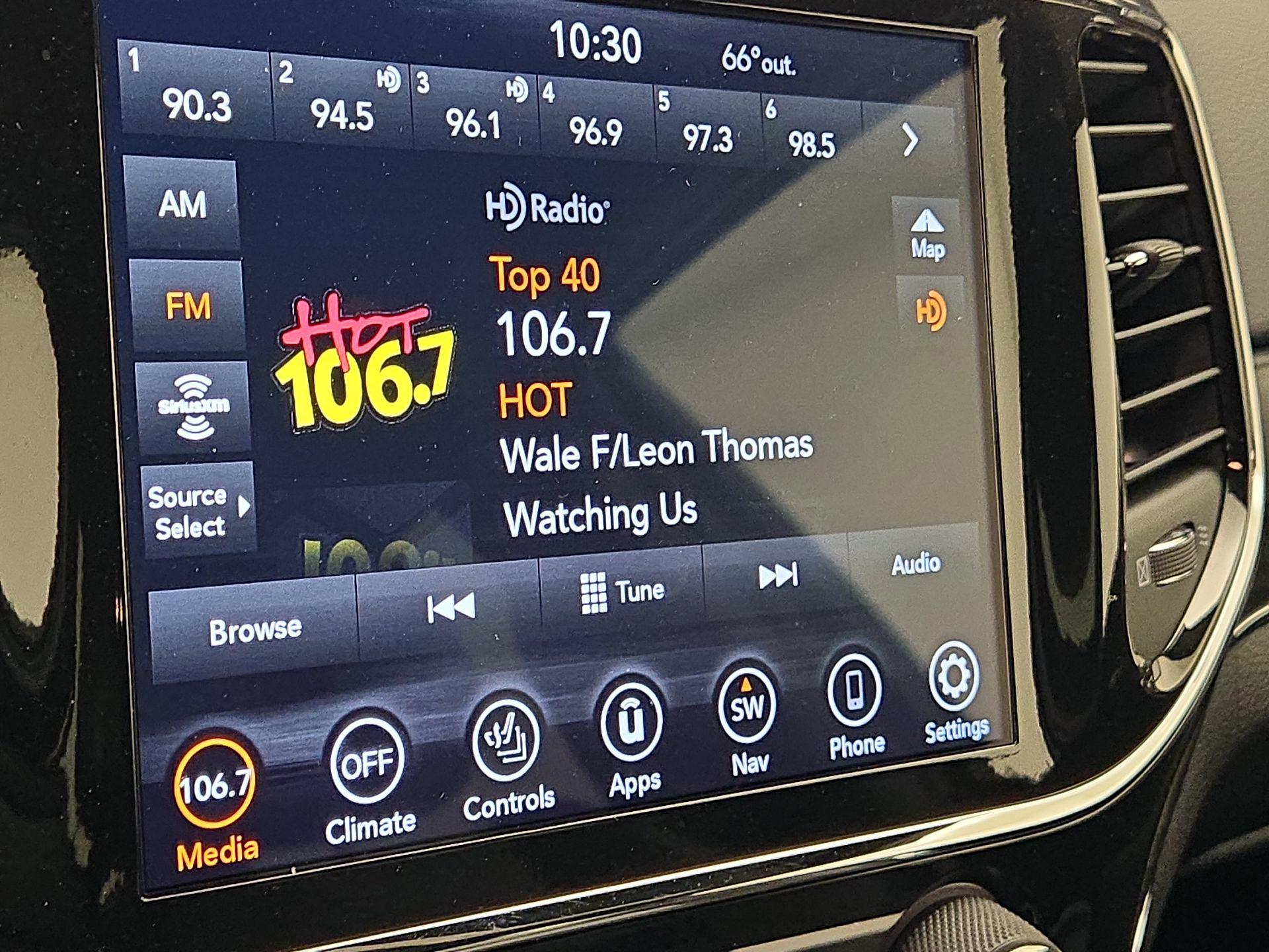 Thumbnail: 2021 Jeep Grand Cherokee - 15