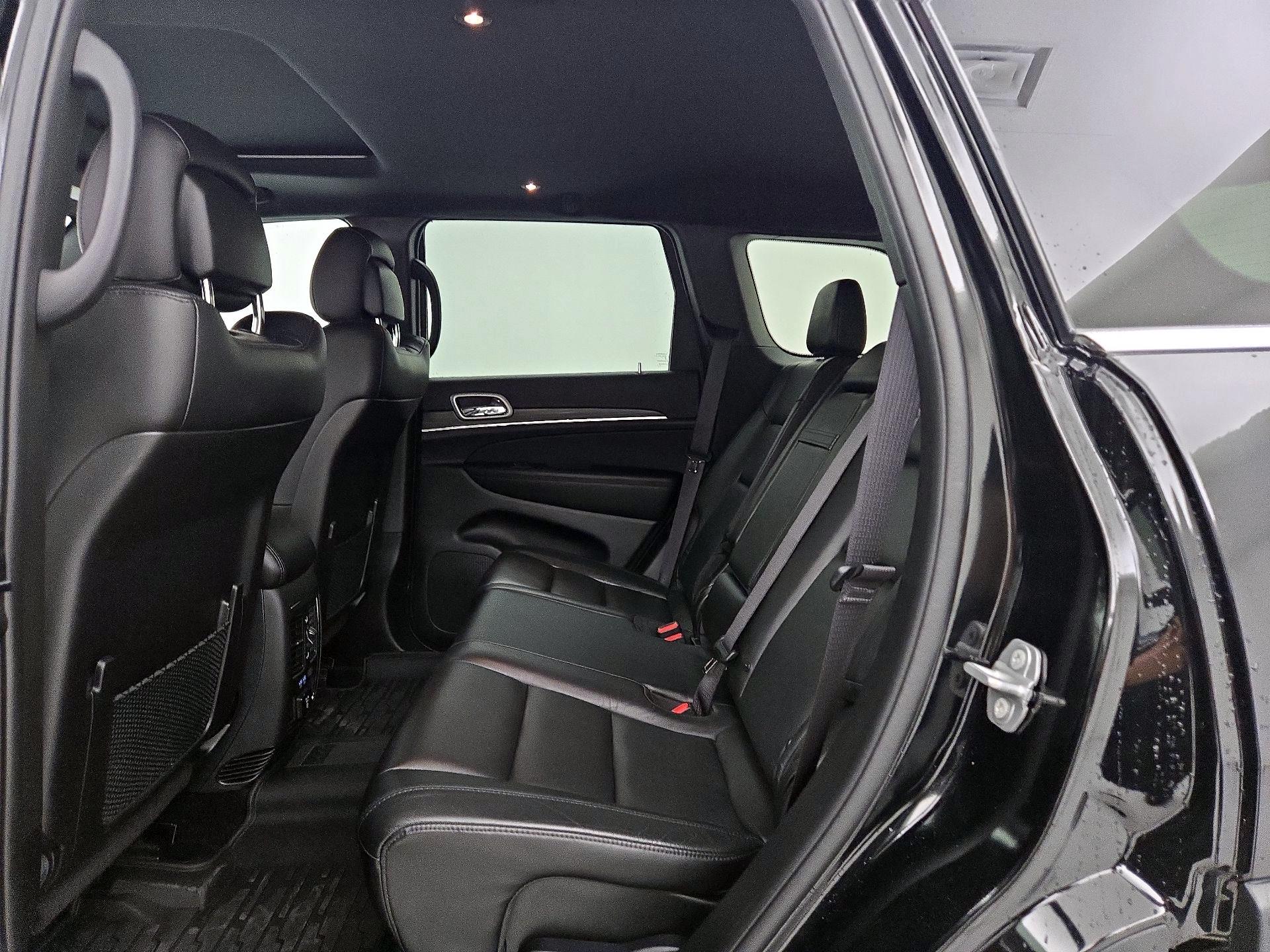 Thumbnail: 2021 Jeep Grand Cherokee - 20