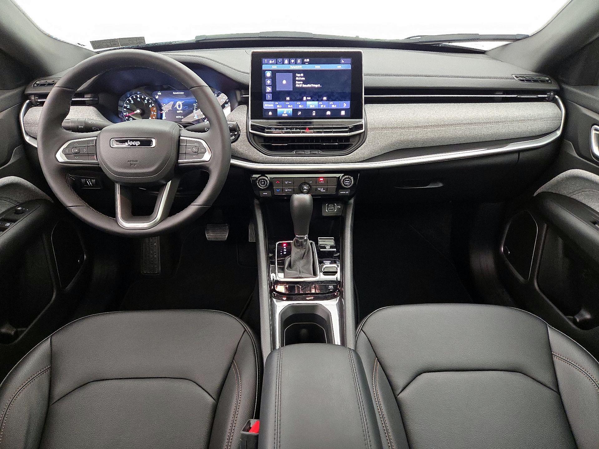 Thumbnail: 2024 Jeep Compass - 9