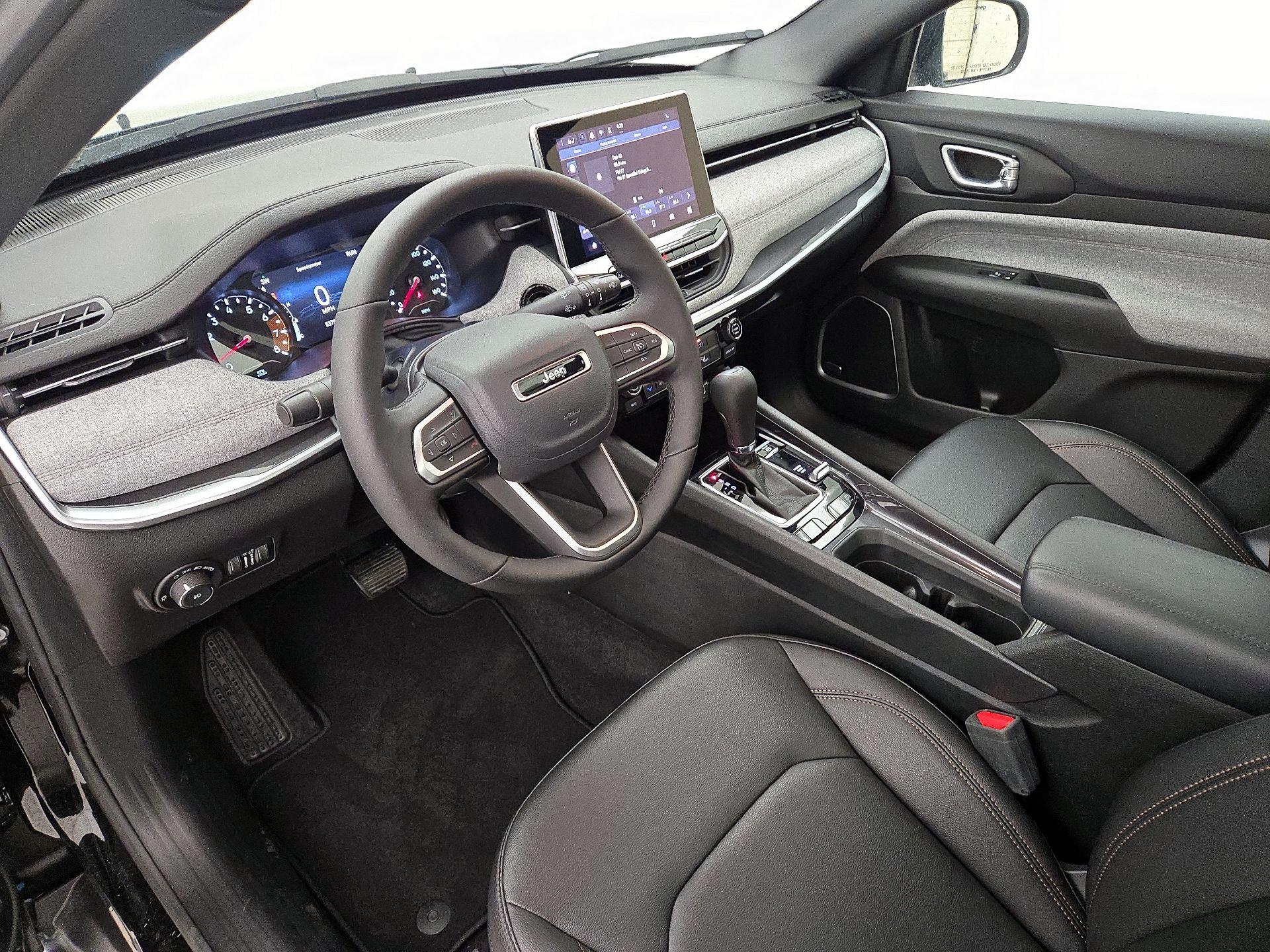 Thumbnail: 2024 Jeep Compass - 11