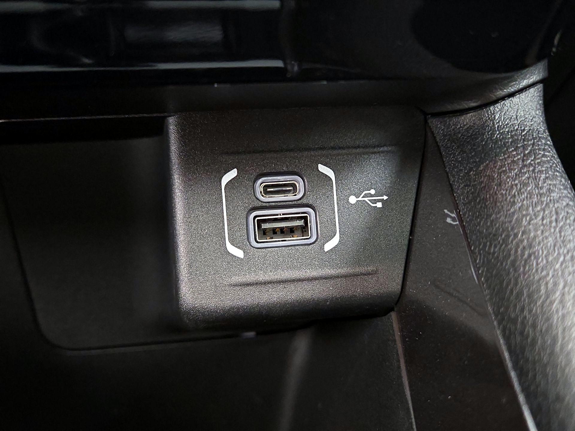 Thumbnail: 2024 Jeep Compass - 18