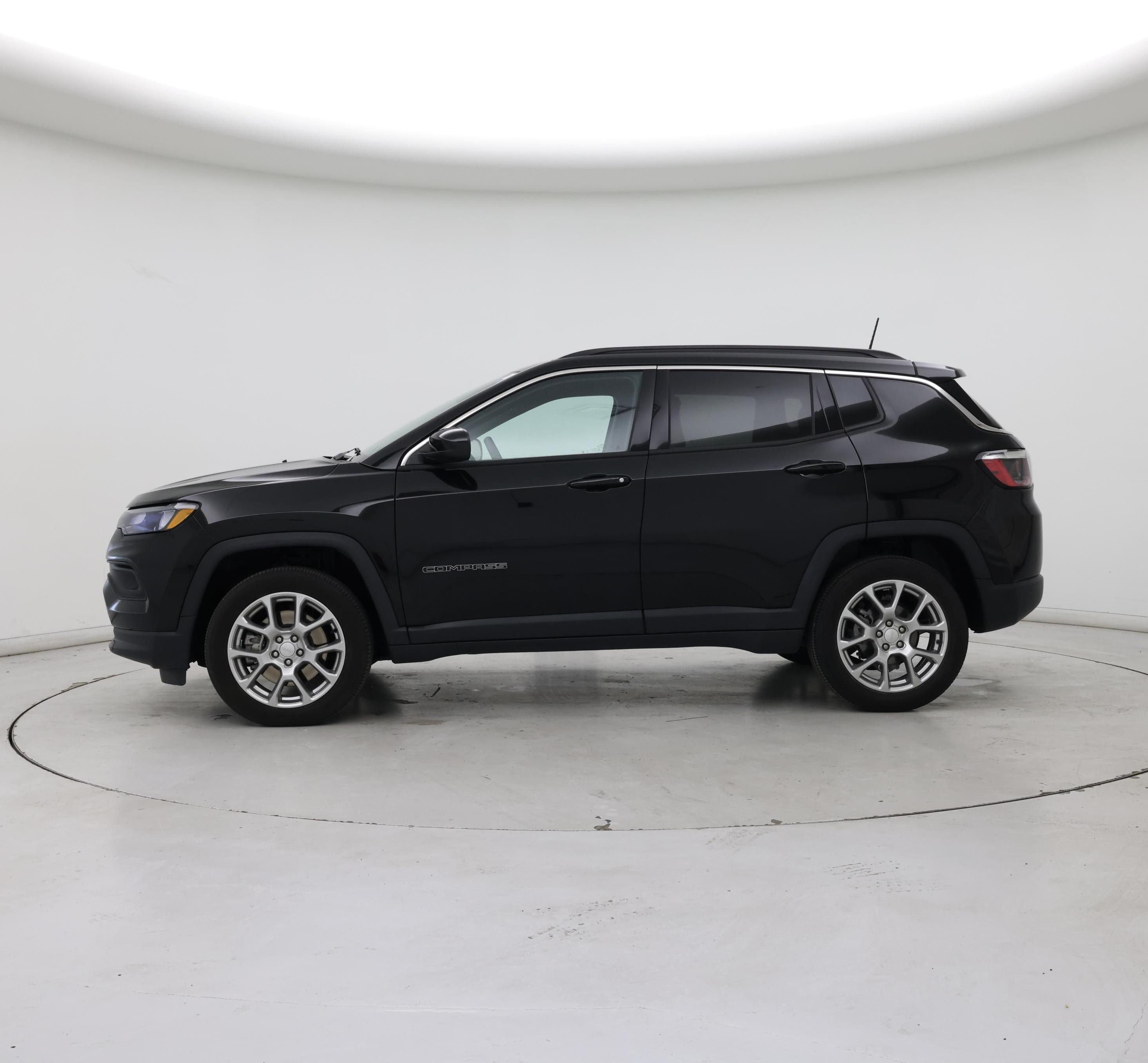 Thumbnail: 2024 Jeep Compass - 3