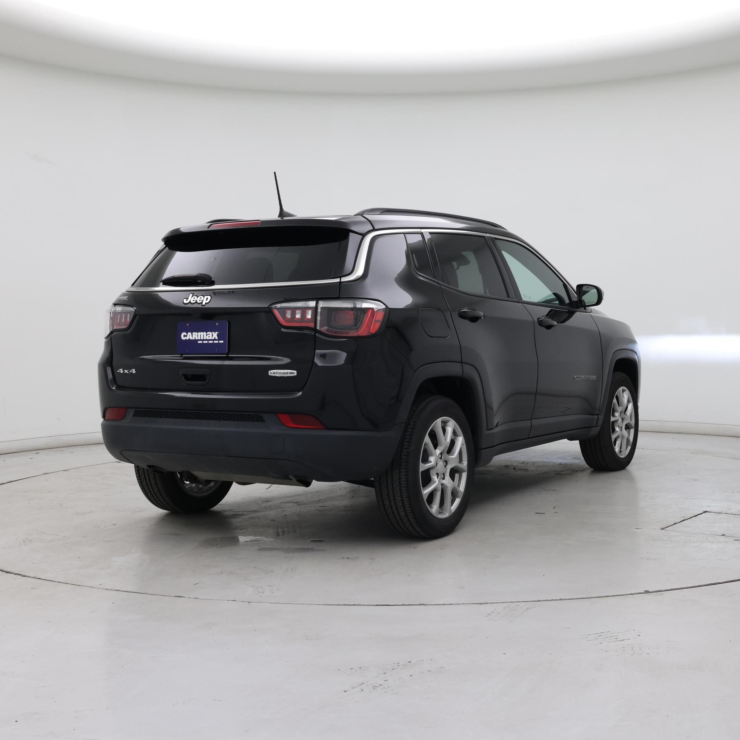 Thumbnail: 2024 Jeep Compass - 8