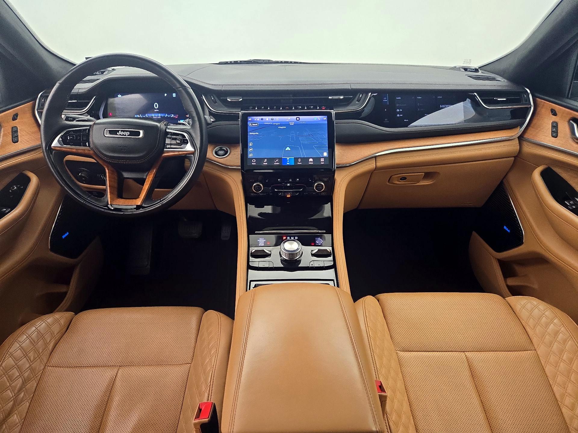 Thumbnail: 2023 Jeep Grand Cherokee - 9