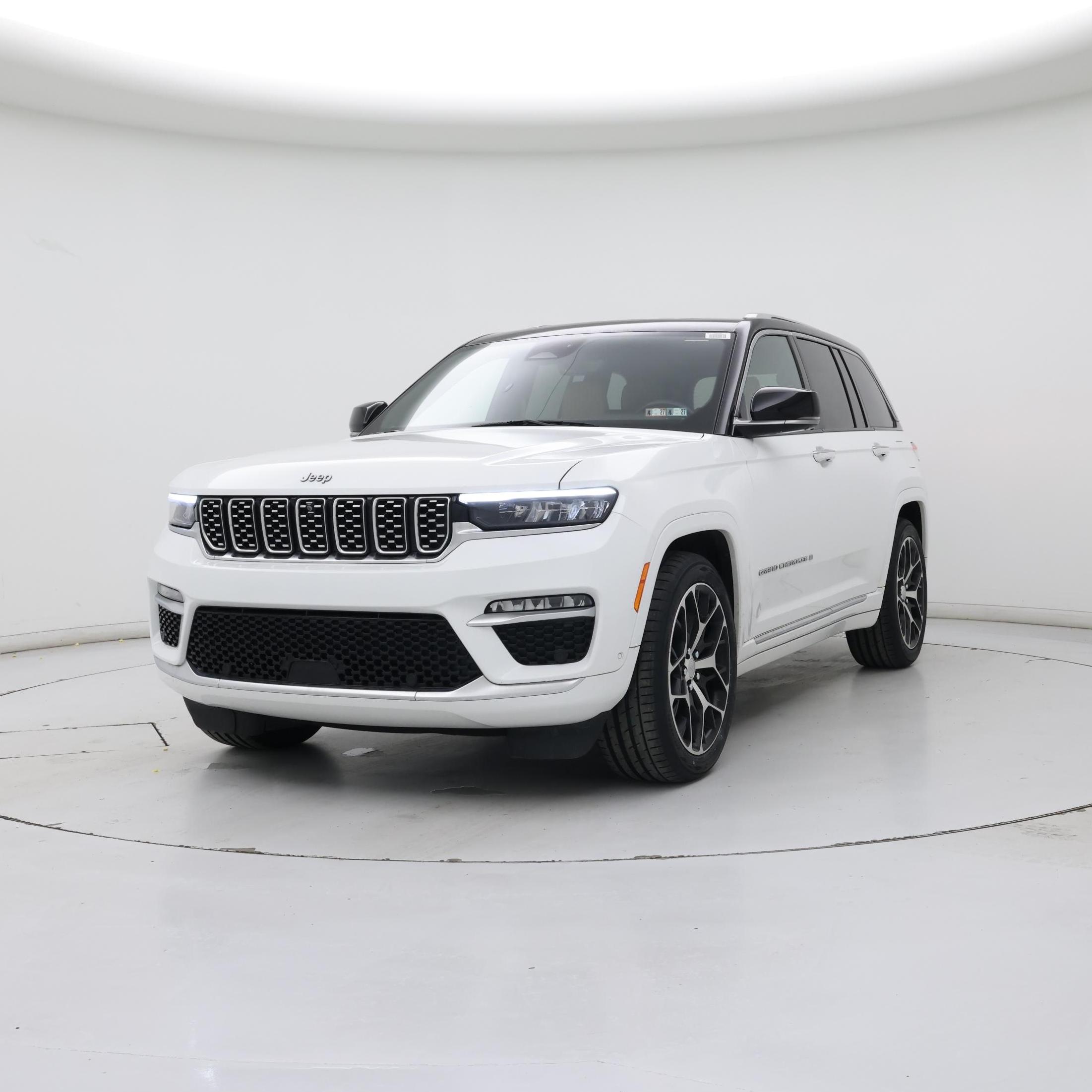 Thumbnail: 2023 Jeep Grand Cherokee - 4