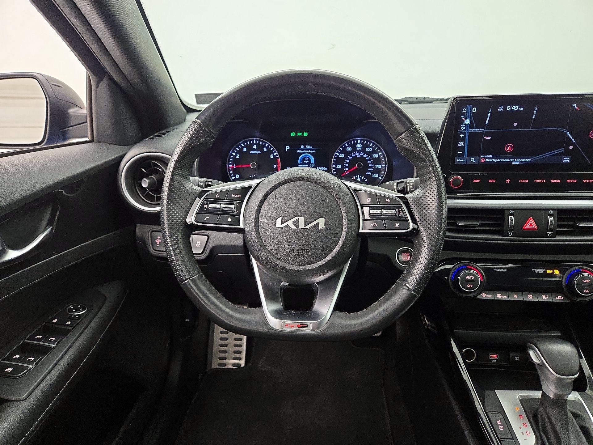 Thumbnail: 2023 Kia Forte - 10