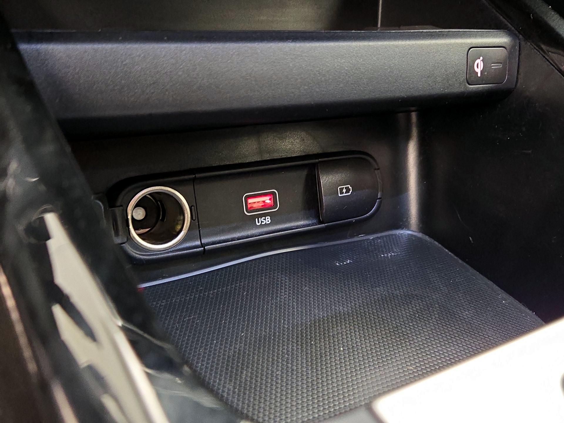 Thumbnail: 2023 Kia Forte - 19