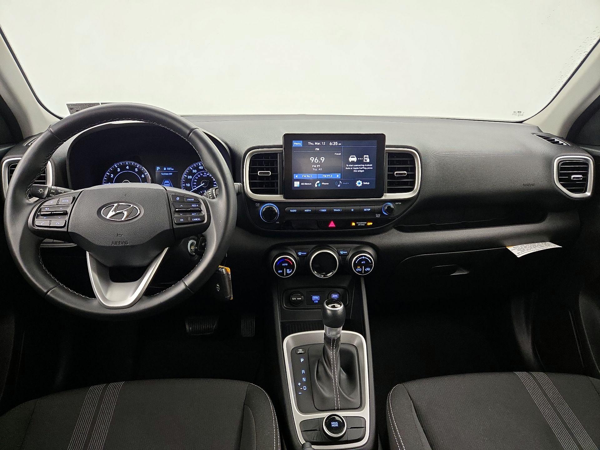 Thumbnail: 2021 Hyundai Venue - 9