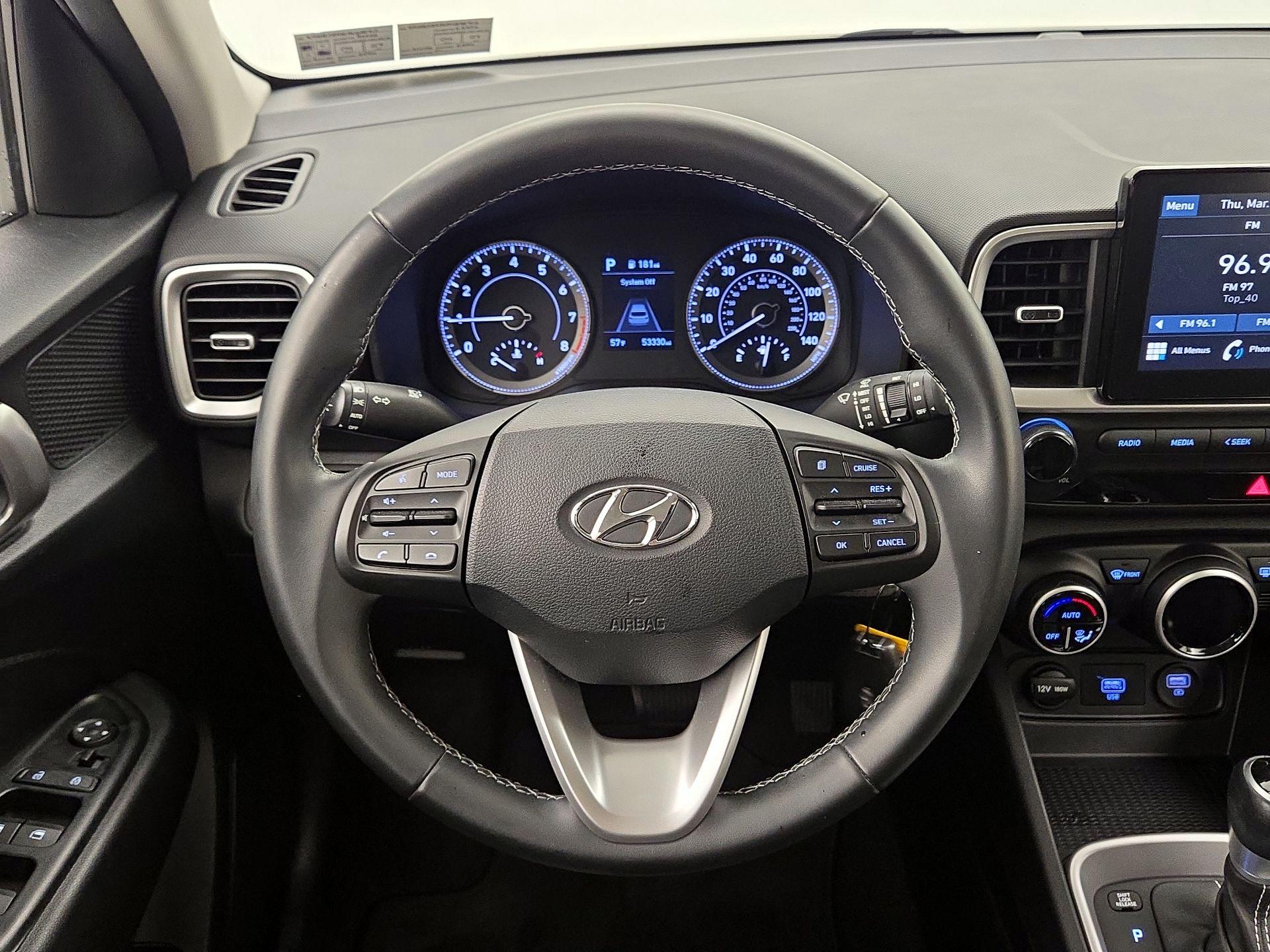 Thumbnail: 2021 Hyundai Venue - 10