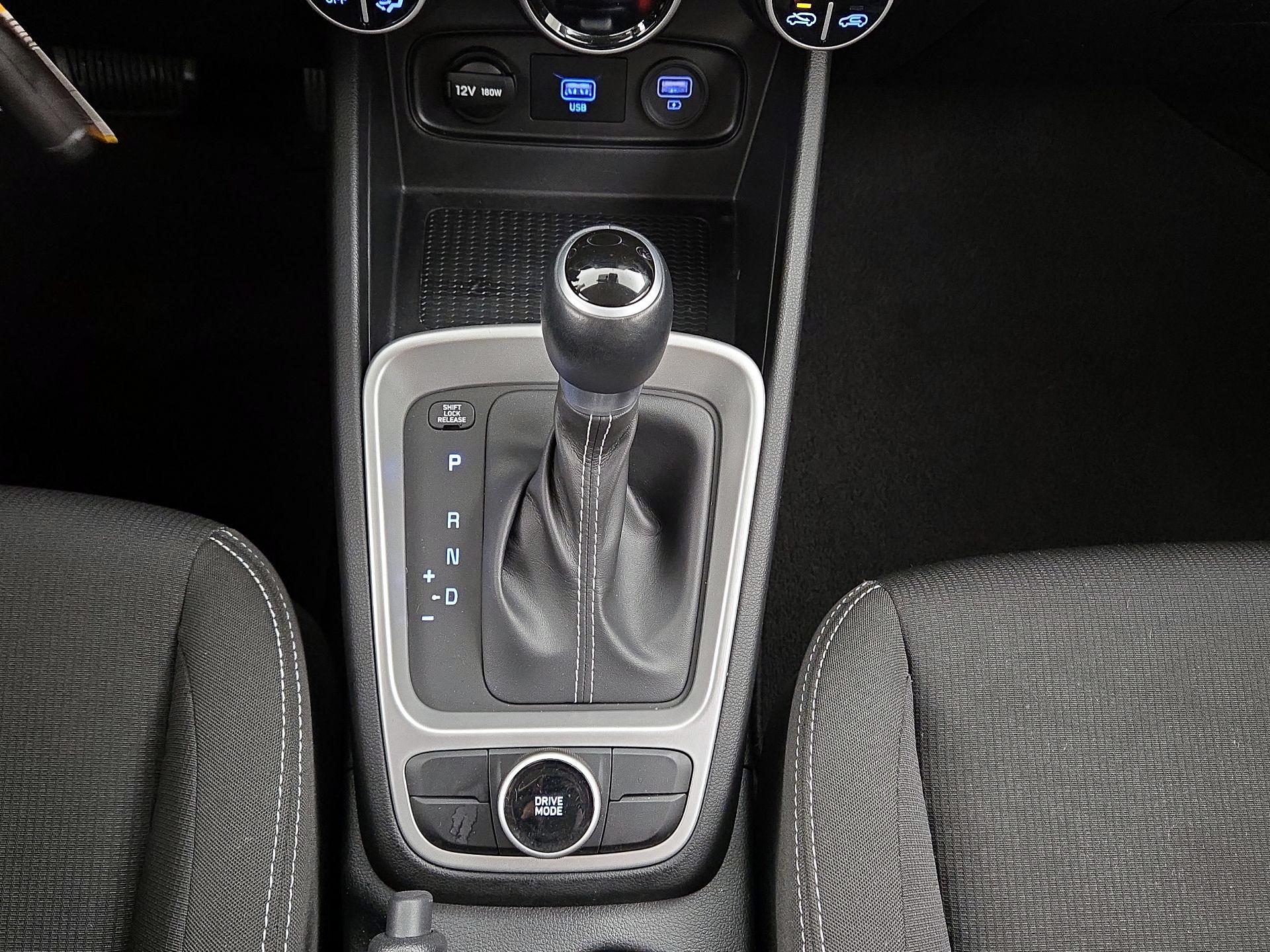 Thumbnail: 2021 Hyundai Venue - 17