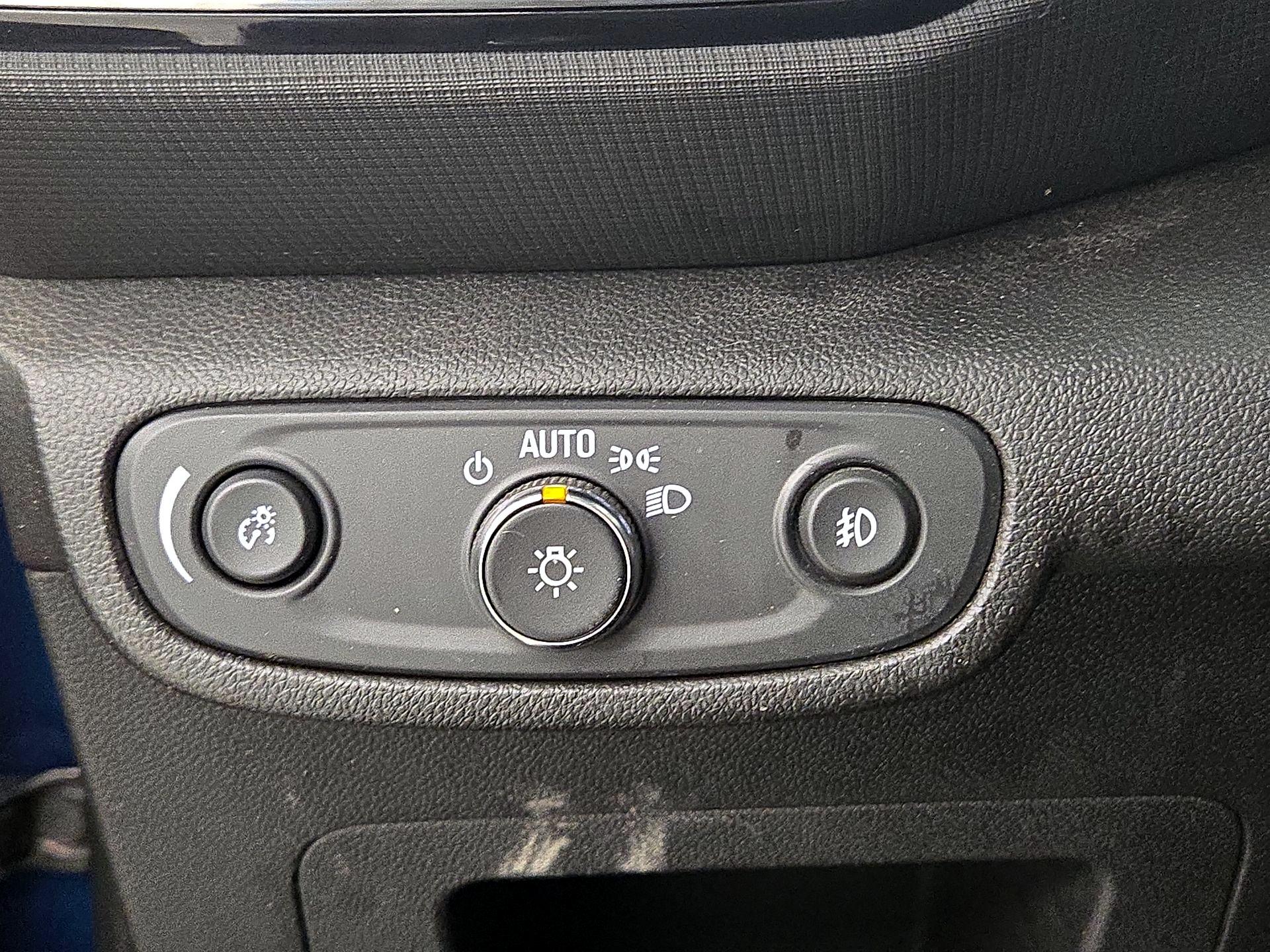 Thumbnail: 2021 Chevrolet TrailBlazer - 13