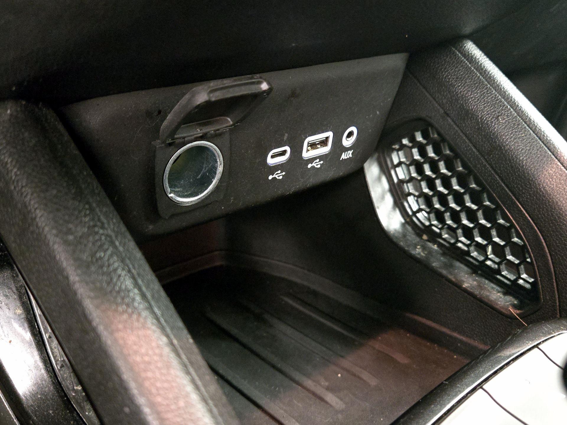 Thumbnail: 2021 Chevrolet TrailBlazer - 18