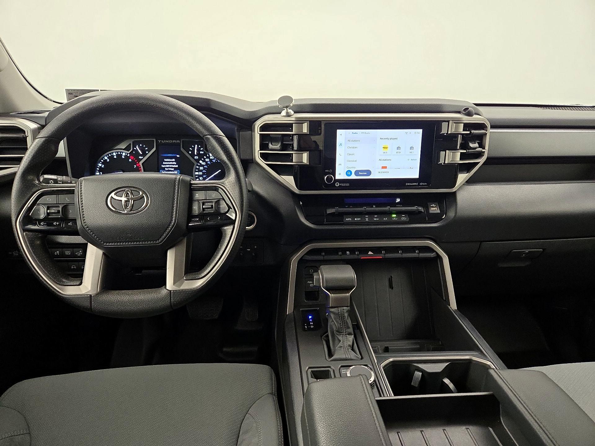 Thumbnail: 2022 Toyota Tundra - 9