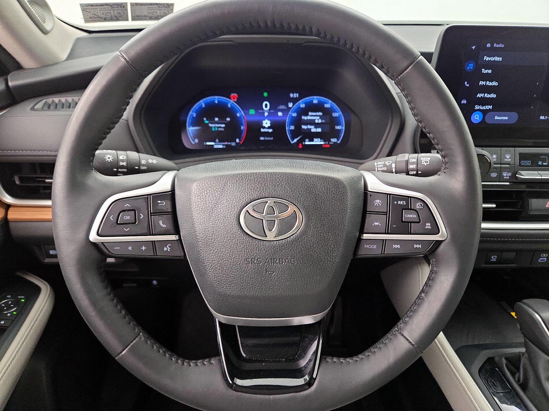 Thumbnail: 2024 Toyota Grand Highlander - 10