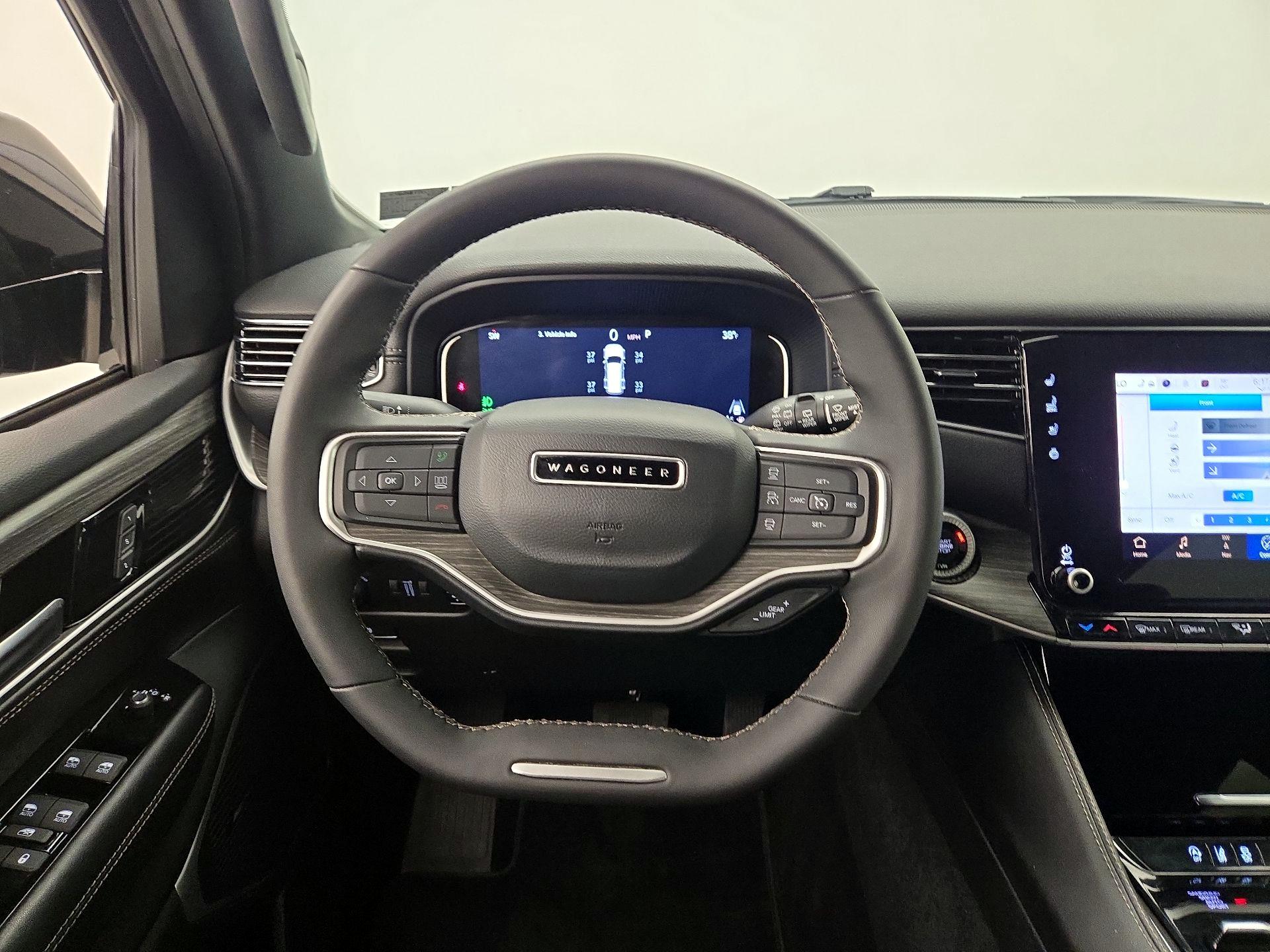 Thumbnail: 2024 Jeep Wagoneer - 10