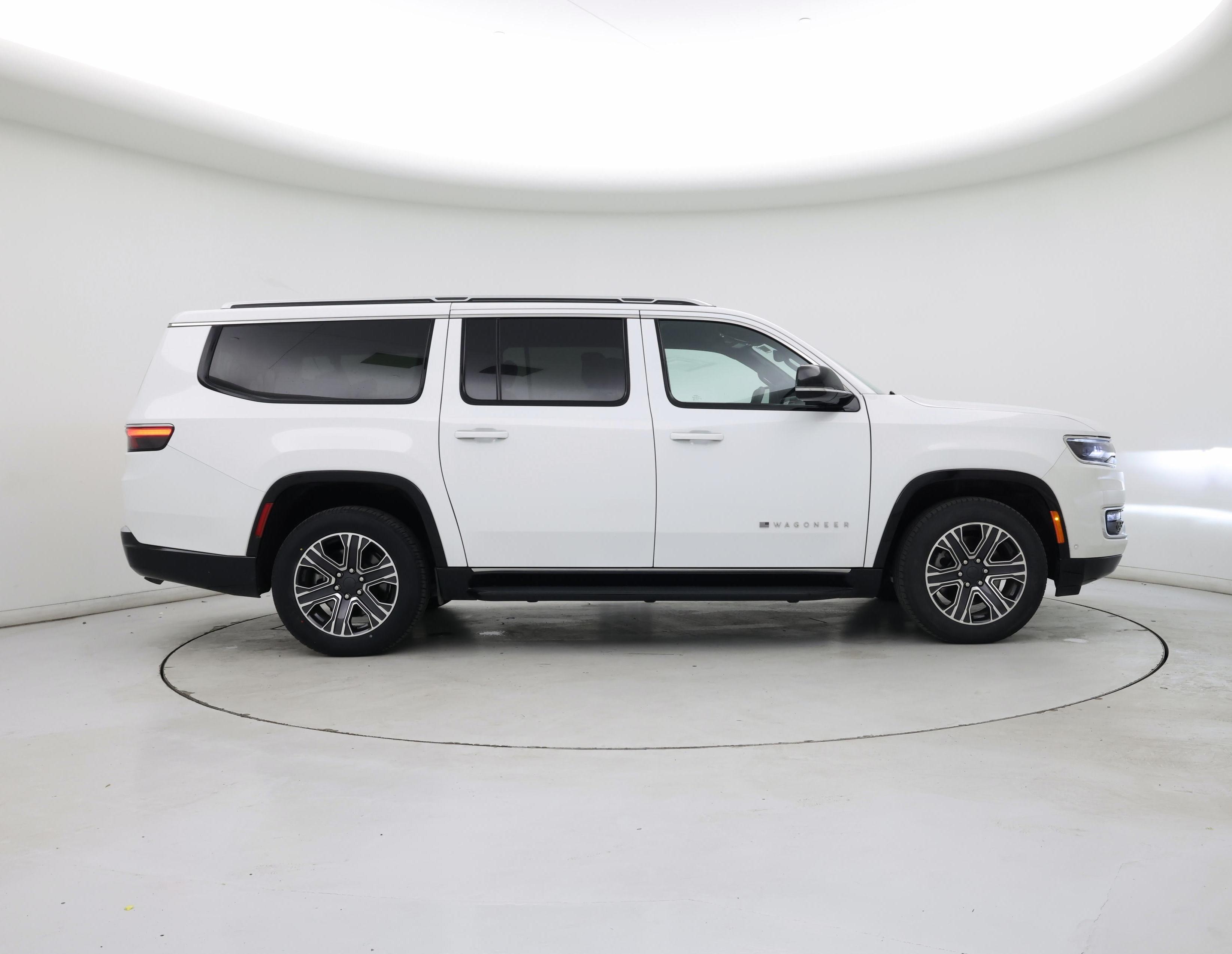 Thumbnail: 2024 Jeep Wagoneer - 7