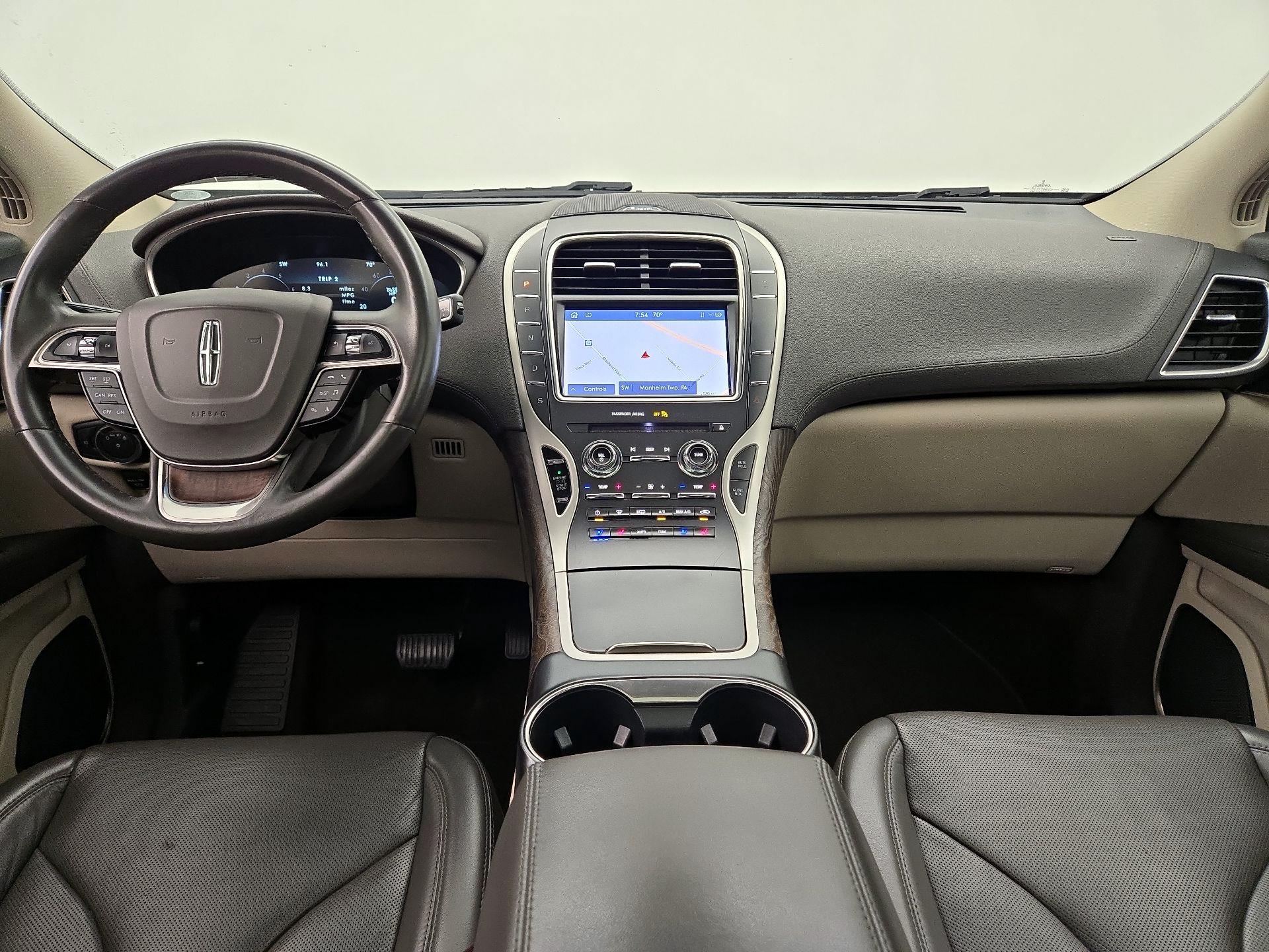 Thumbnail: 2020 Lincoln Nautilus - 9