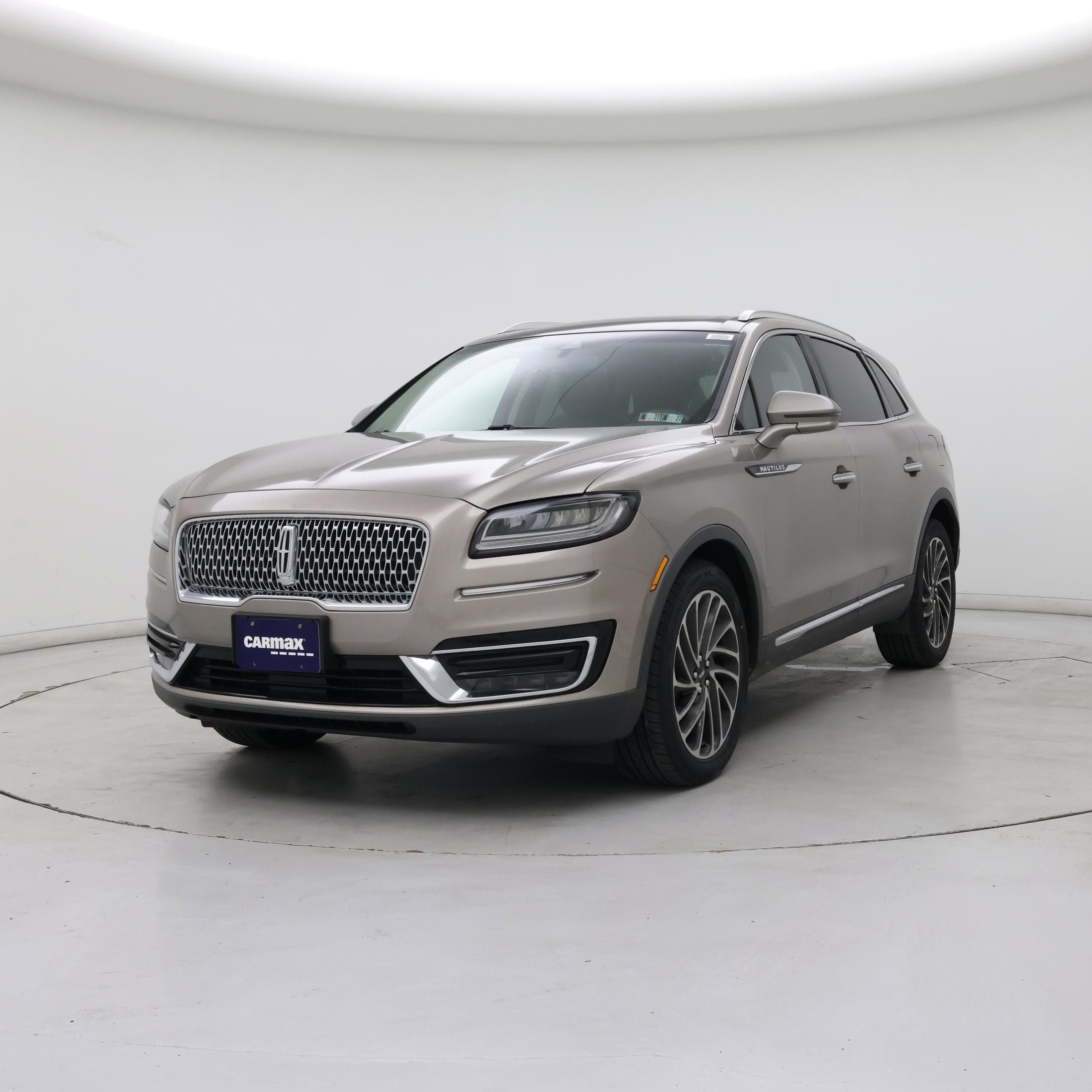 Thumbnail: 2020 Lincoln Nautilus - 4