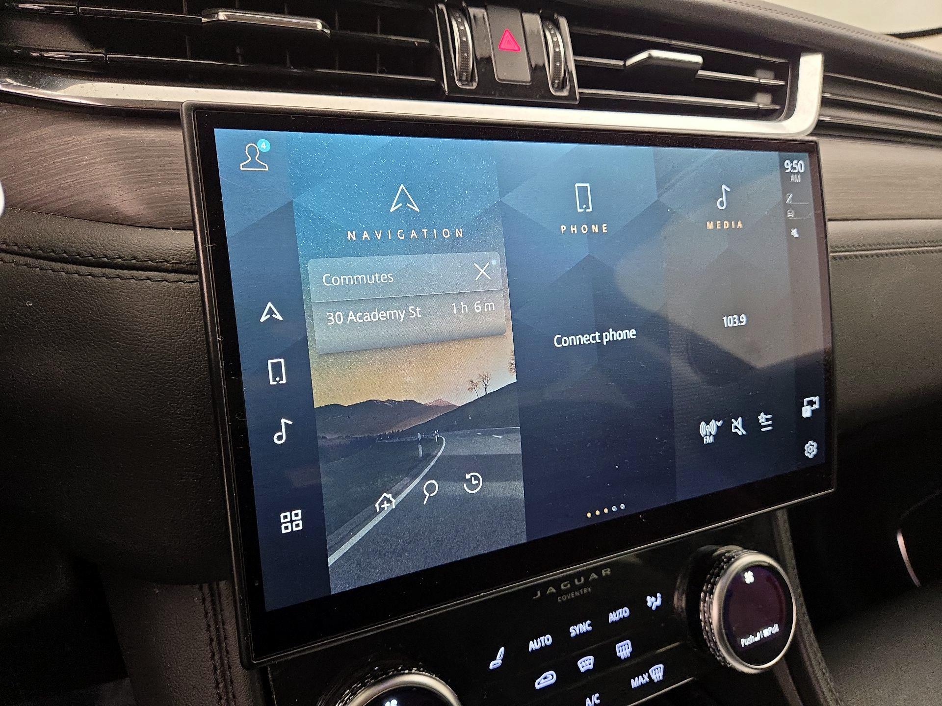 Thumbnail: 2022 Jaguar F-Pace - 16