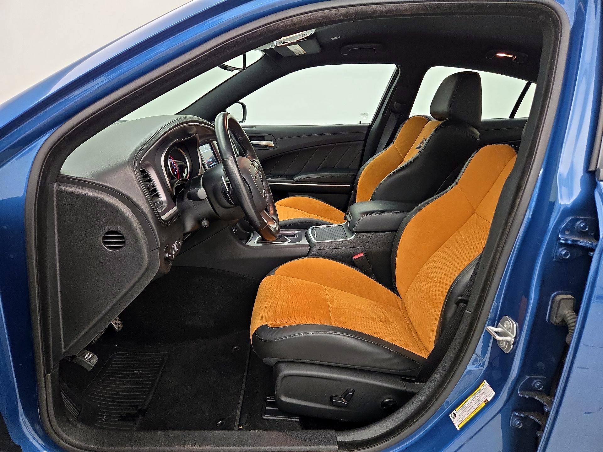 Thumbnail: 2020 Dodge Charger - 11