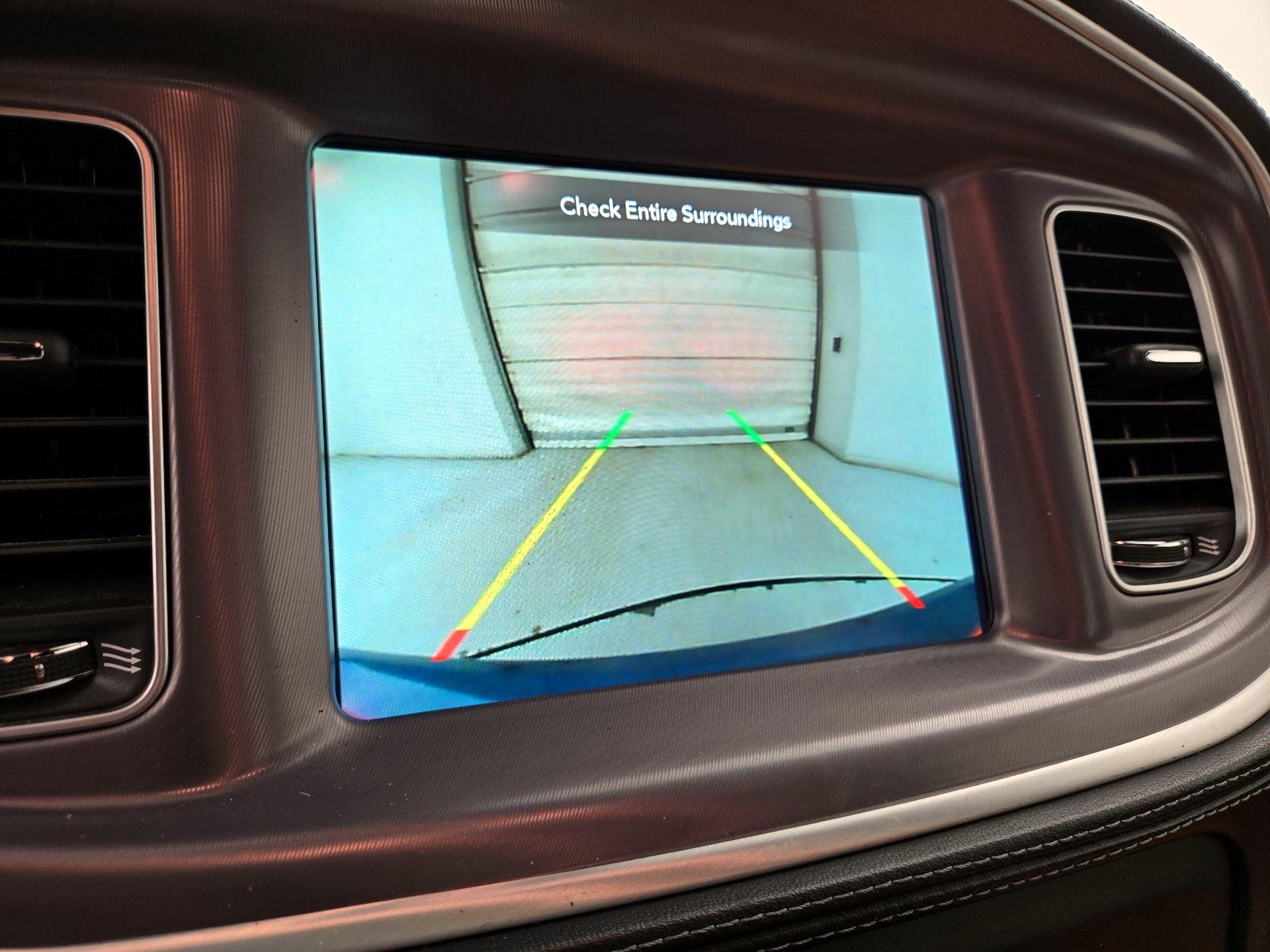 Thumbnail: 2020 Dodge Charger - 14