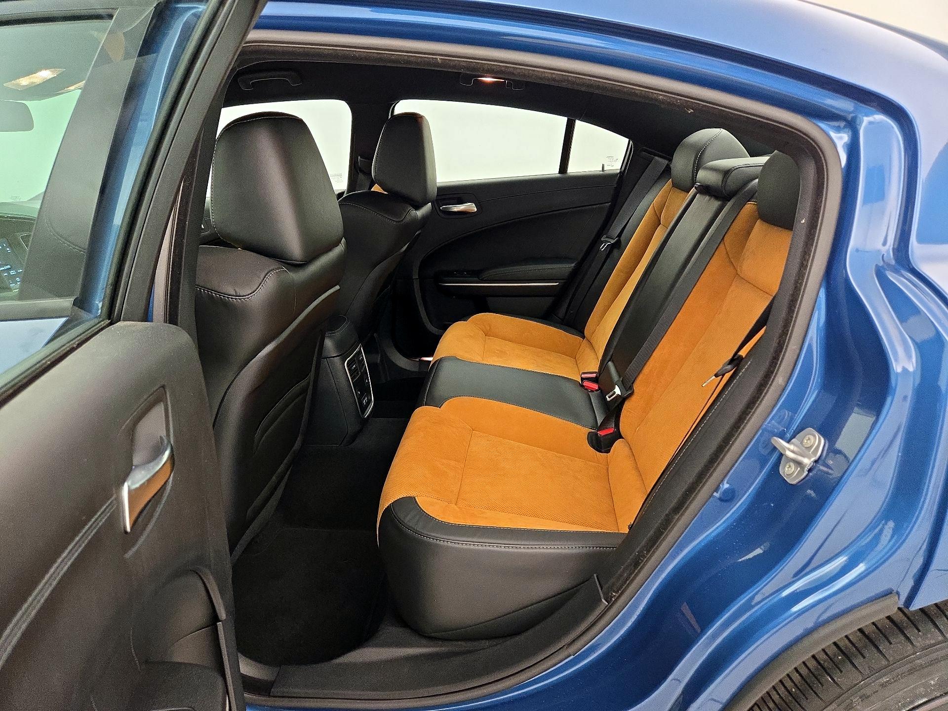 Thumbnail: 2020 Dodge Charger - 19