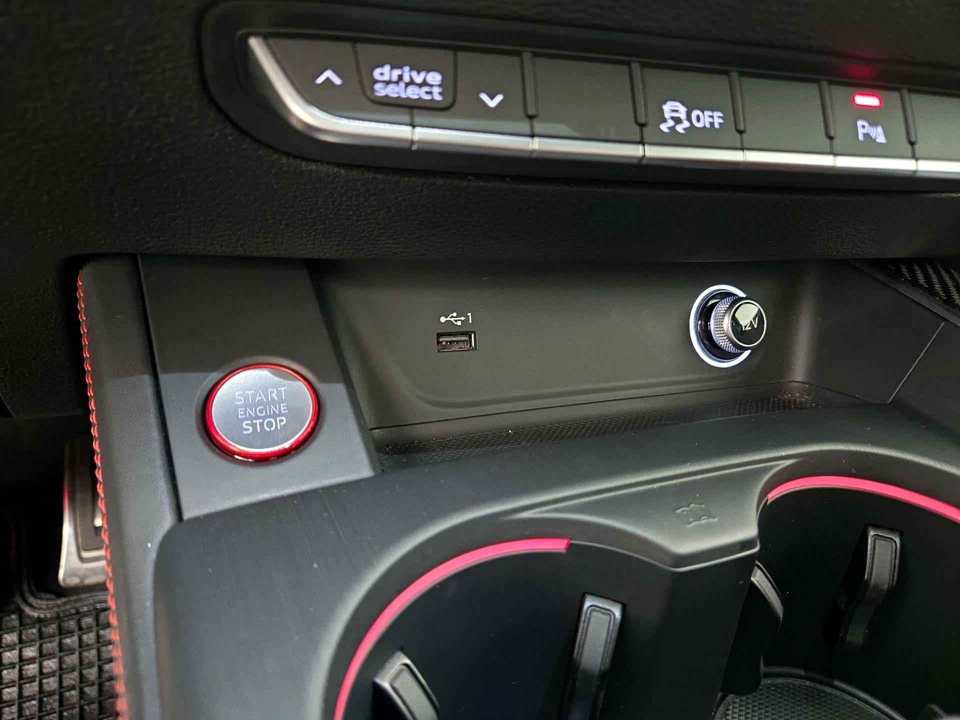 Thumbnail: 2018 Audi RS 5 - 19