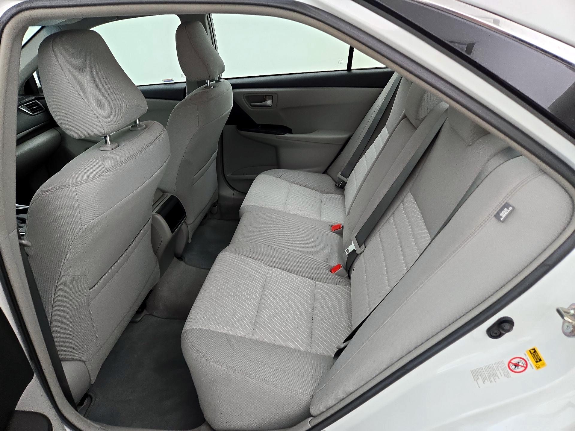 Thumbnail: 2016 Toyota Camry - 19