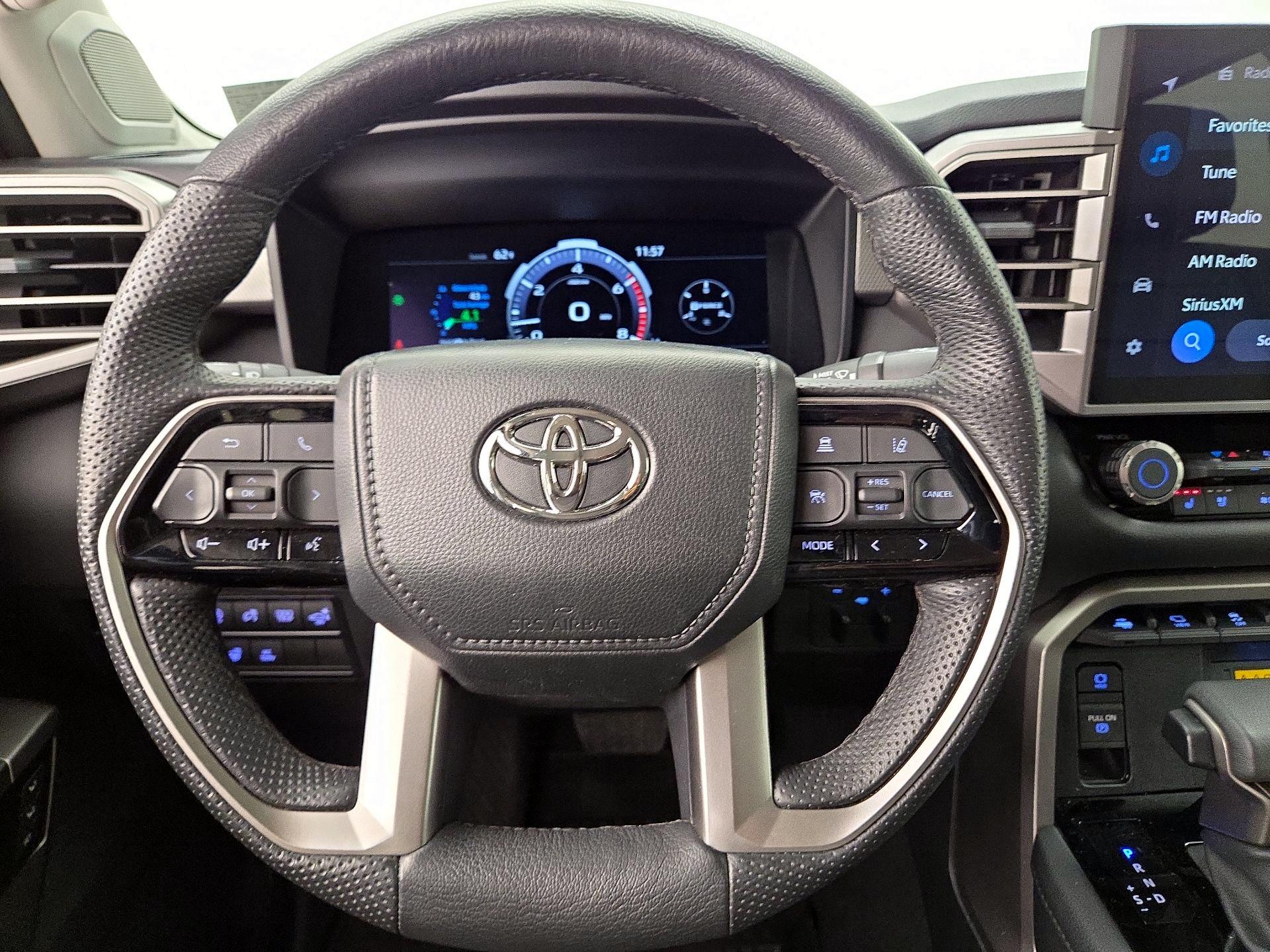 Thumbnail: 2024 Toyota Tundra - 10