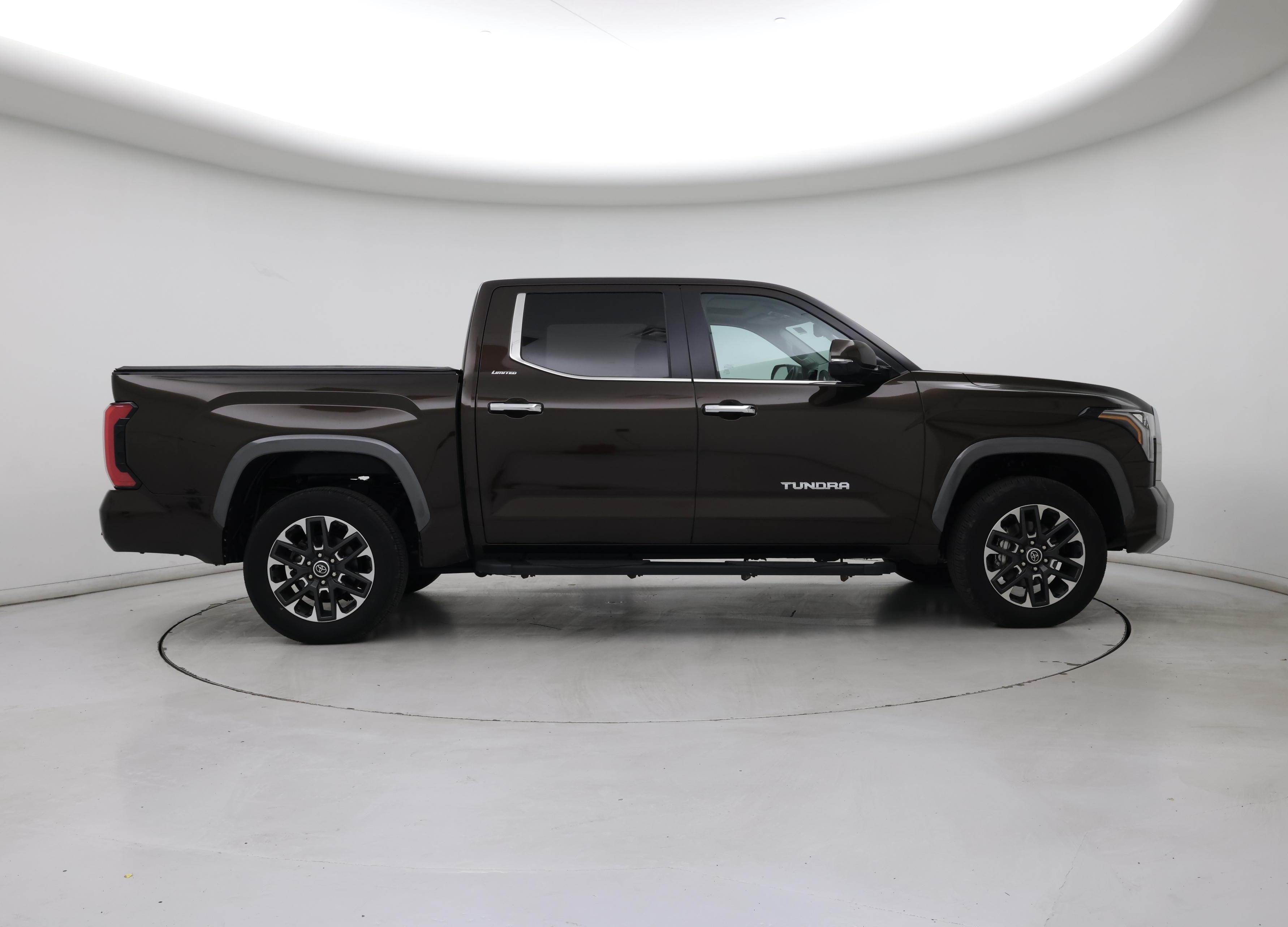 Thumbnail: 2024 Toyota Tundra - 7