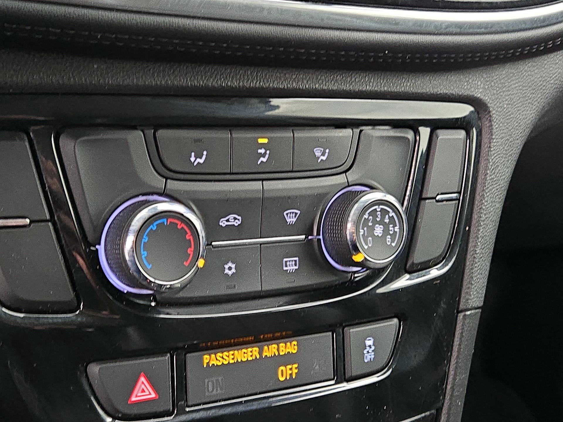 Thumbnail: 2017 Buick Encore - 15