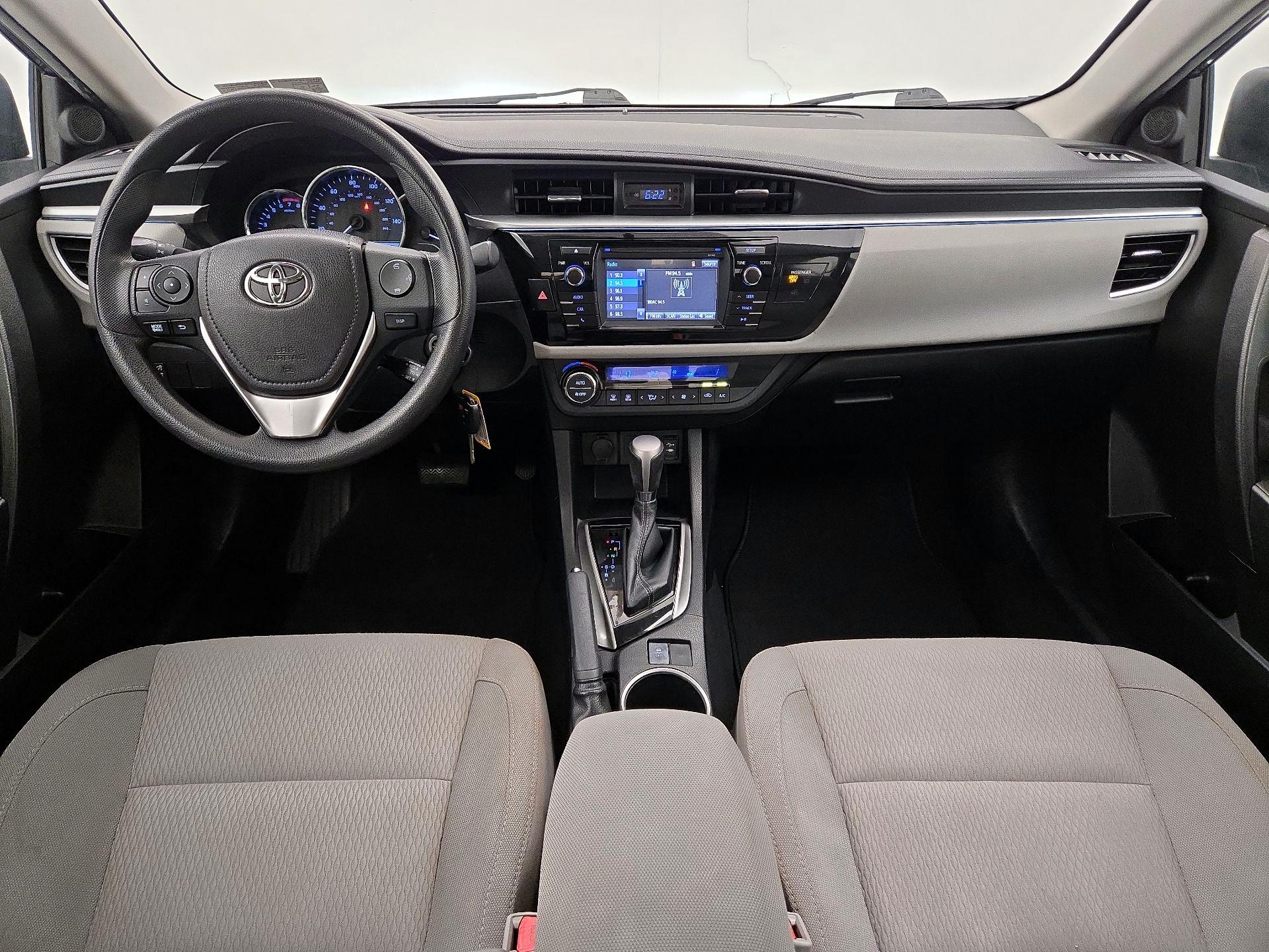 Thumbnail: 2015 Toyota Corolla - 9