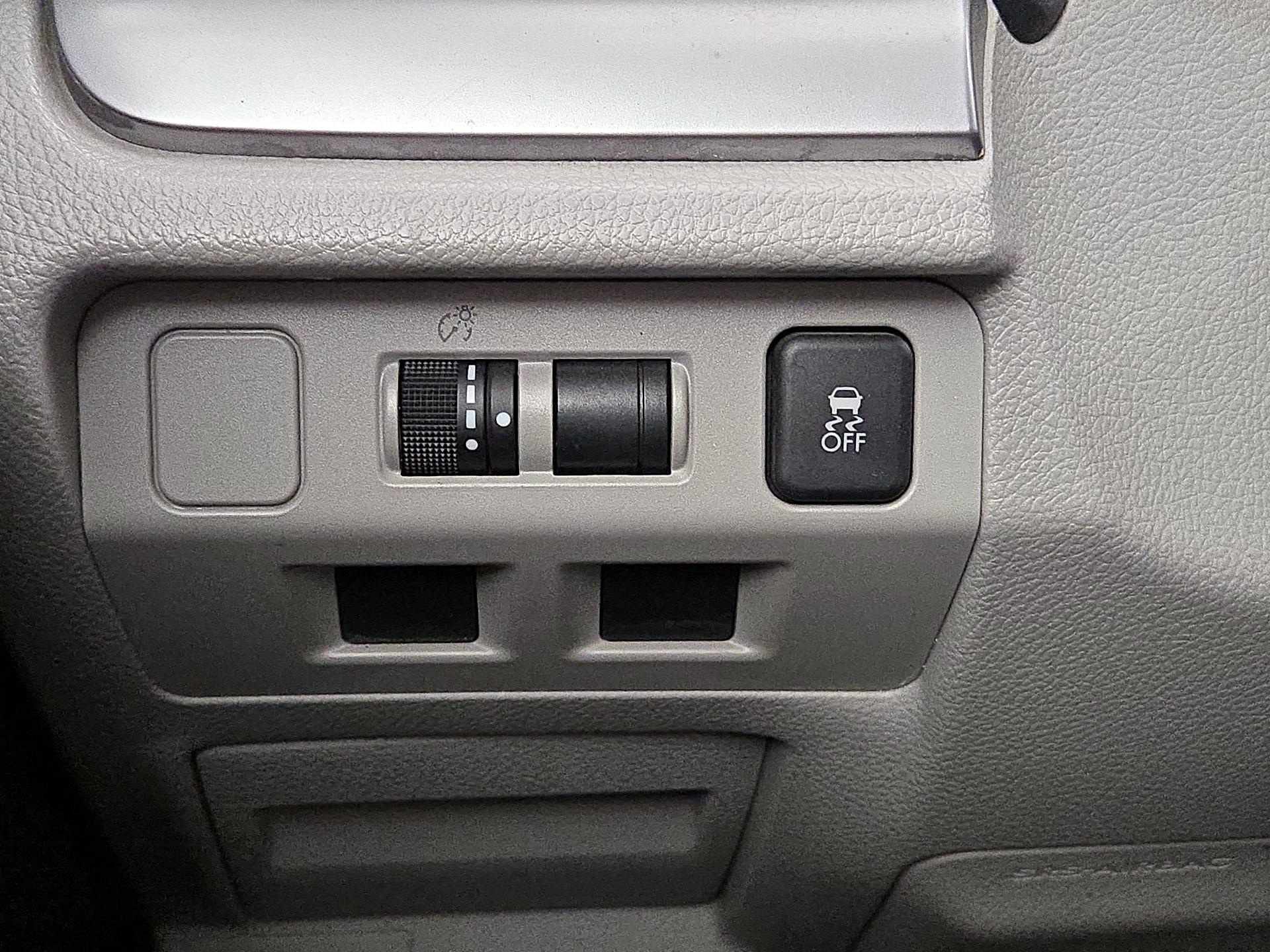 Thumbnail: 2017 Subaru Forester - 13