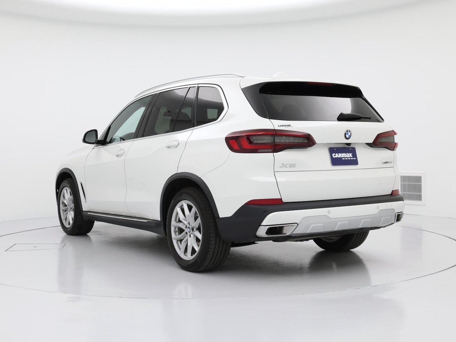 2023 BMW X5 40i