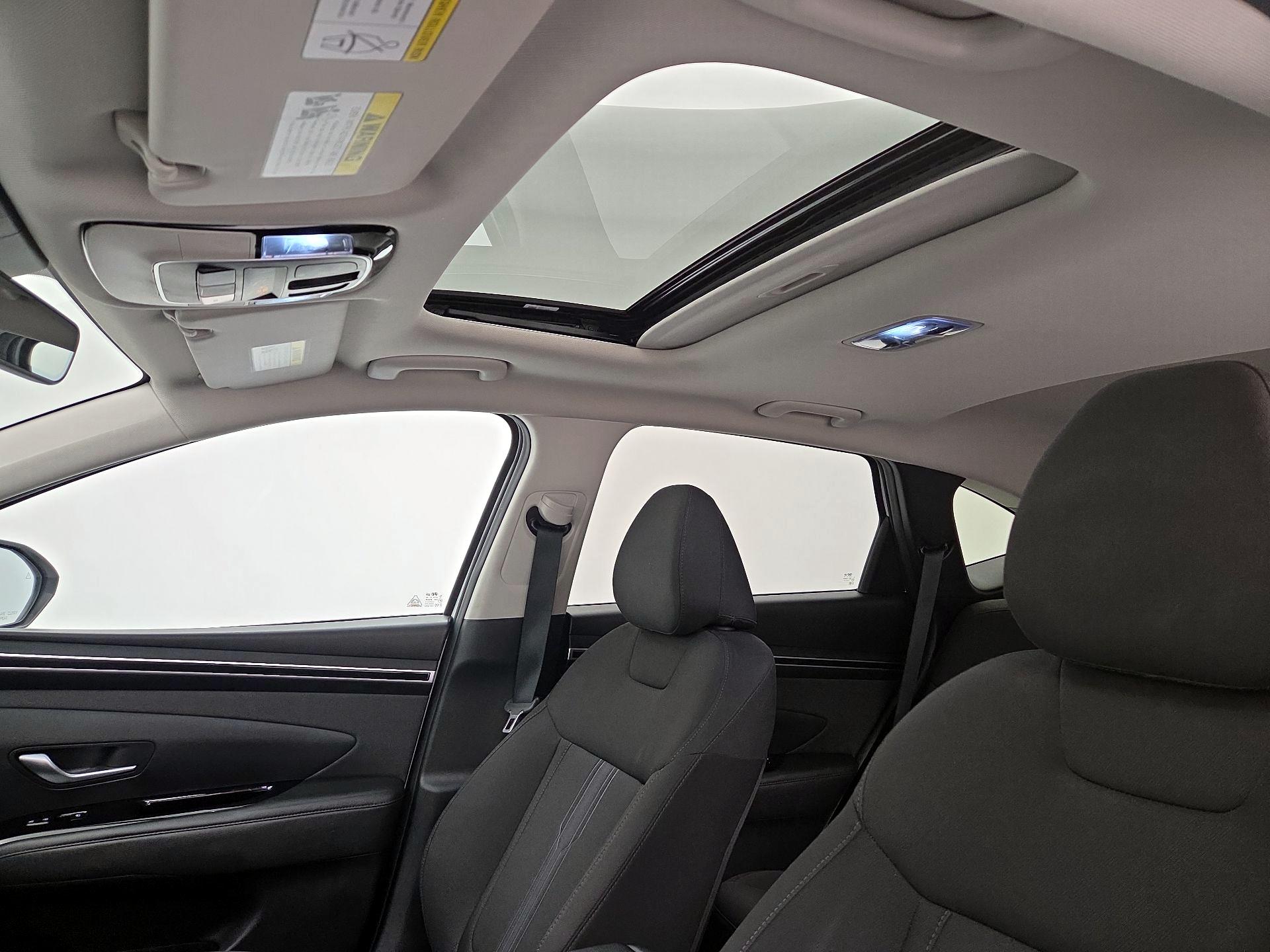 Thumbnail: 2022 Hyundai Tucson - 19