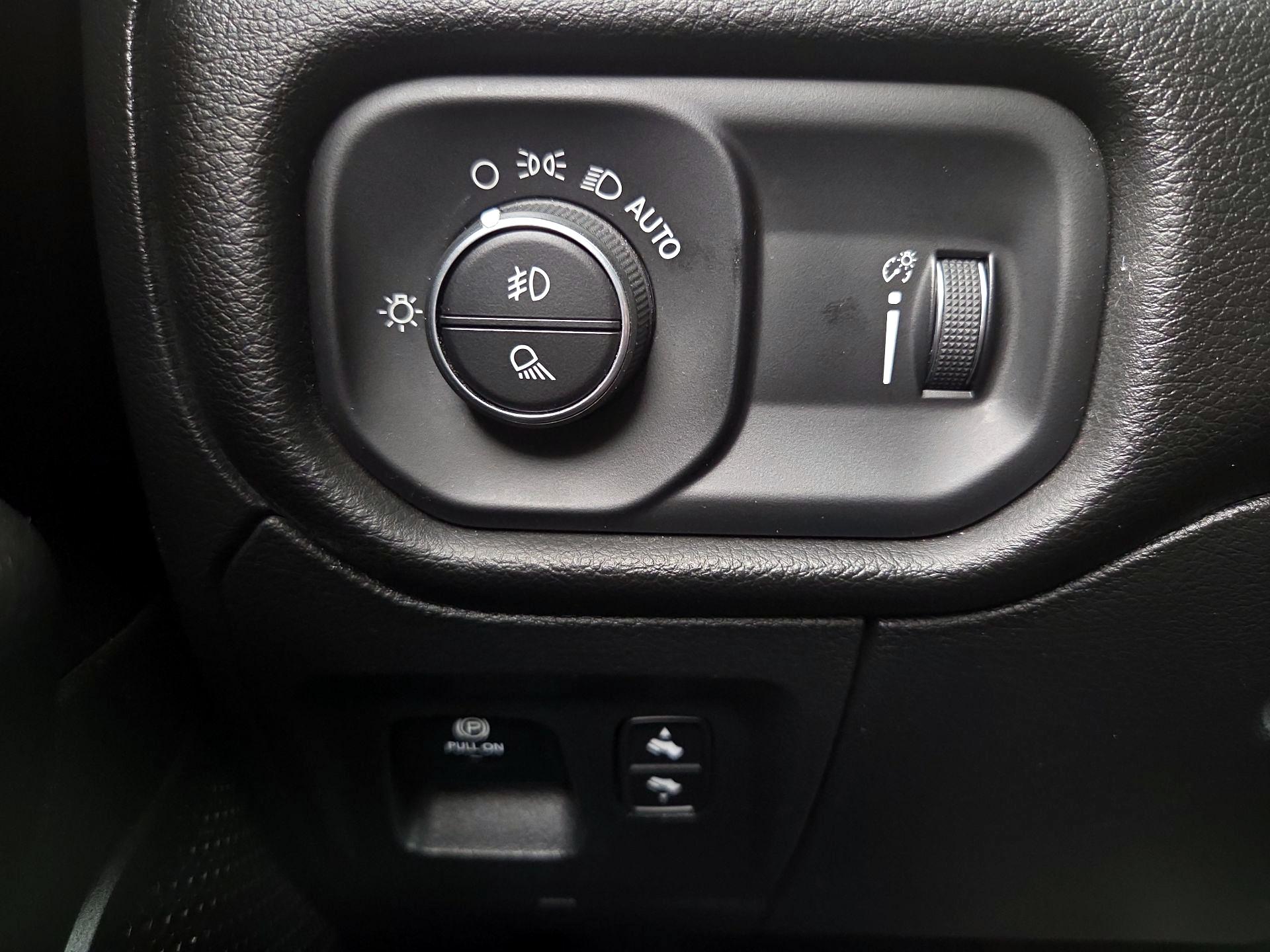 Thumbnail: 2023 RAM 1500 - 13