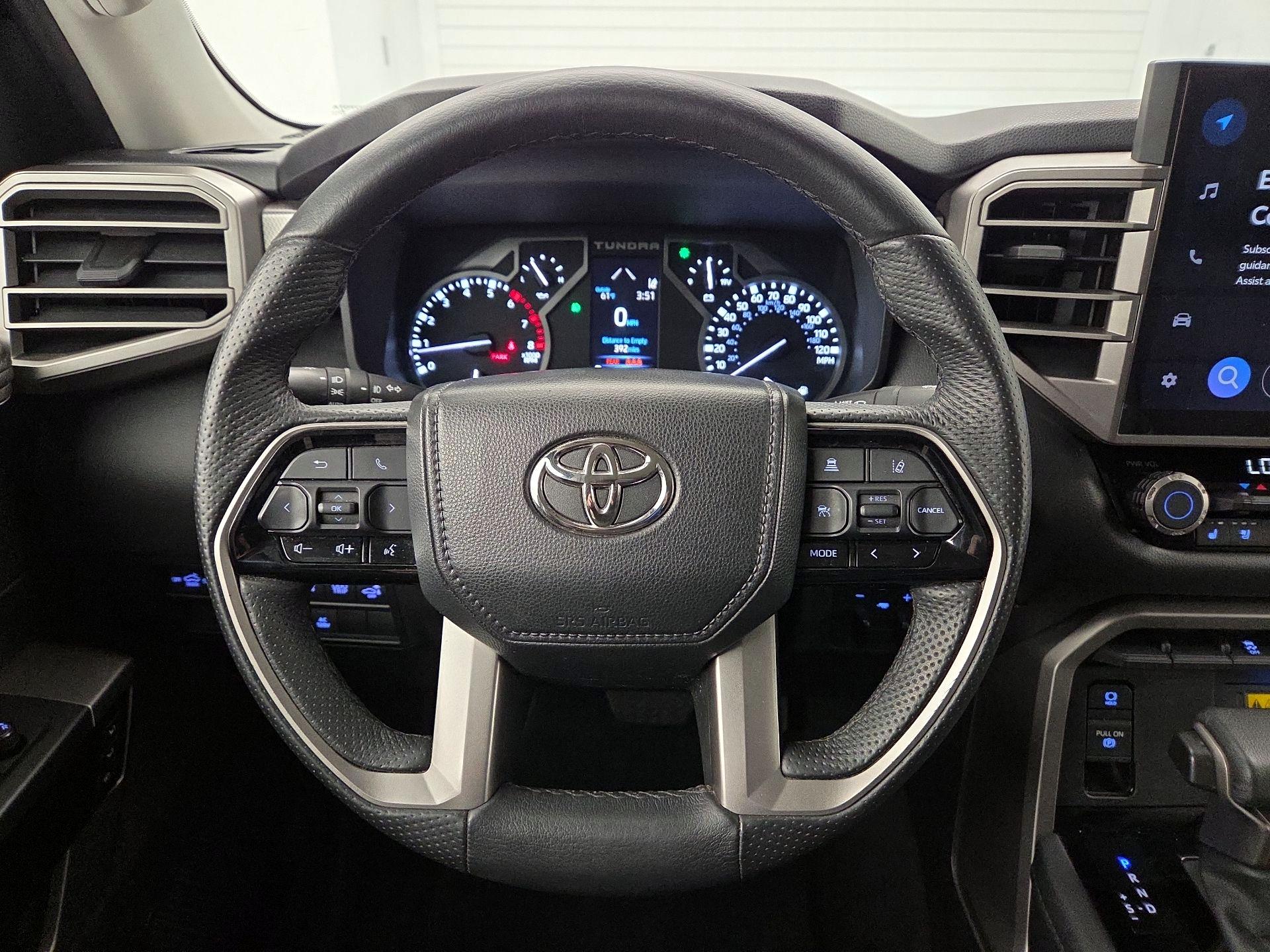 Thumbnail: 2022 Toyota Tundra - 10