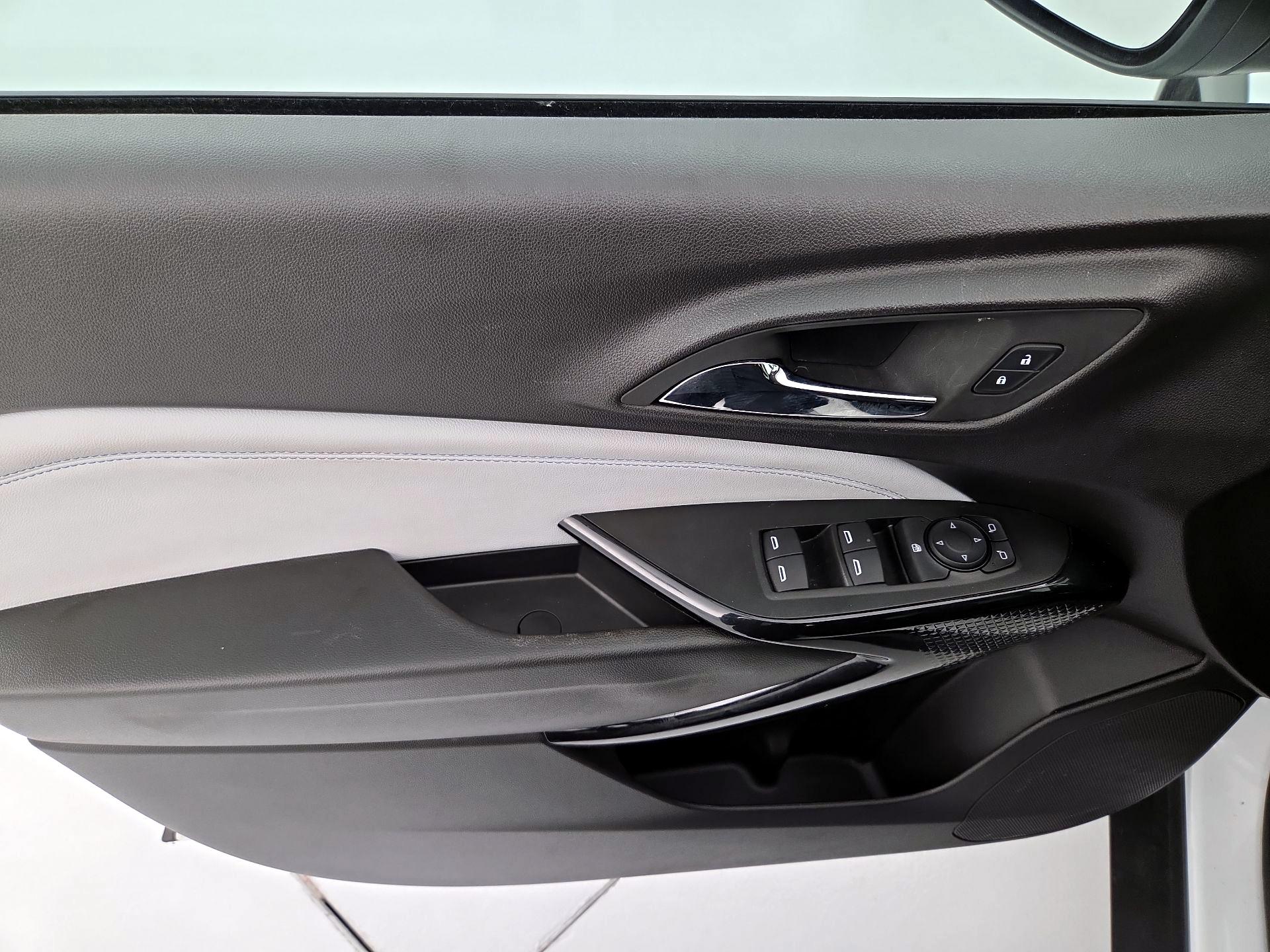 Thumbnail: 2025 Chevrolet Trax - 12